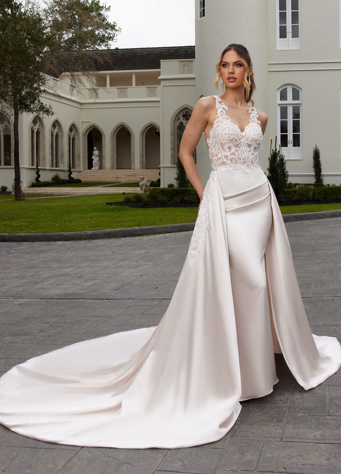 Ashley & Justin Wedding Dress Ashley & Justin: Edna - 11232