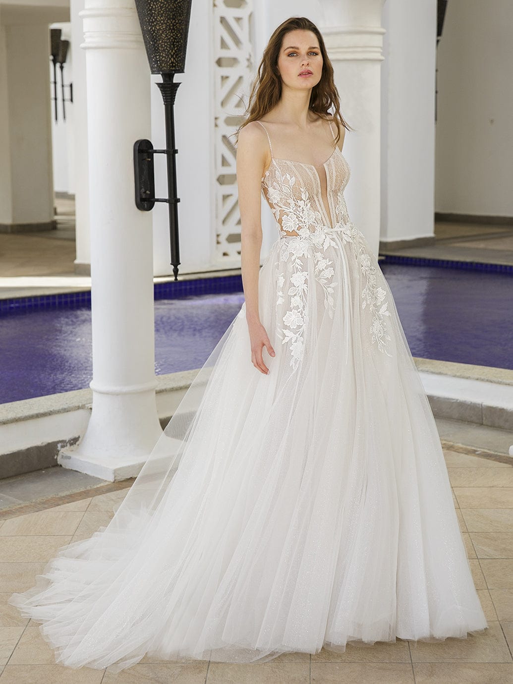 Blue by Enzoani Wedding Dress Blue by Enzoani: Reiko