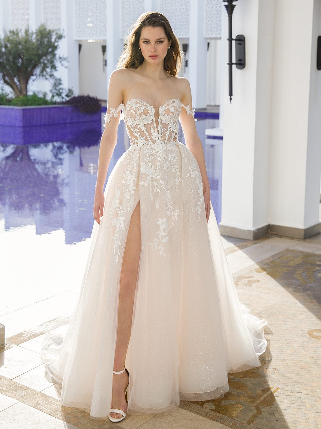 Blue by Enzoani Wedding Dress Blue by Enzoani: Rio