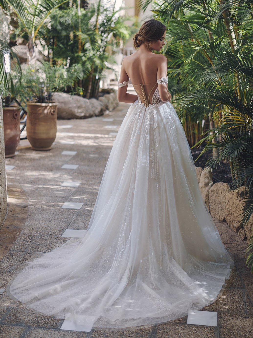 Blue by Enzoani Wedding Dress Blue by Enzoani: Sequoia