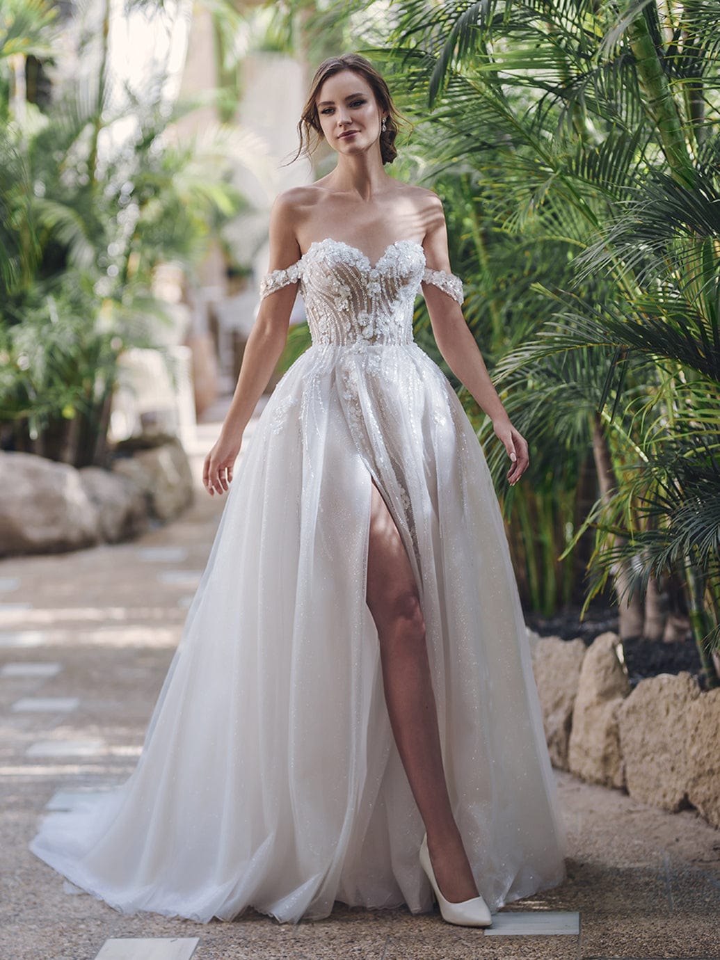 Blue by Enzoani Wedding Dress Blue by Enzoani: Sequoia