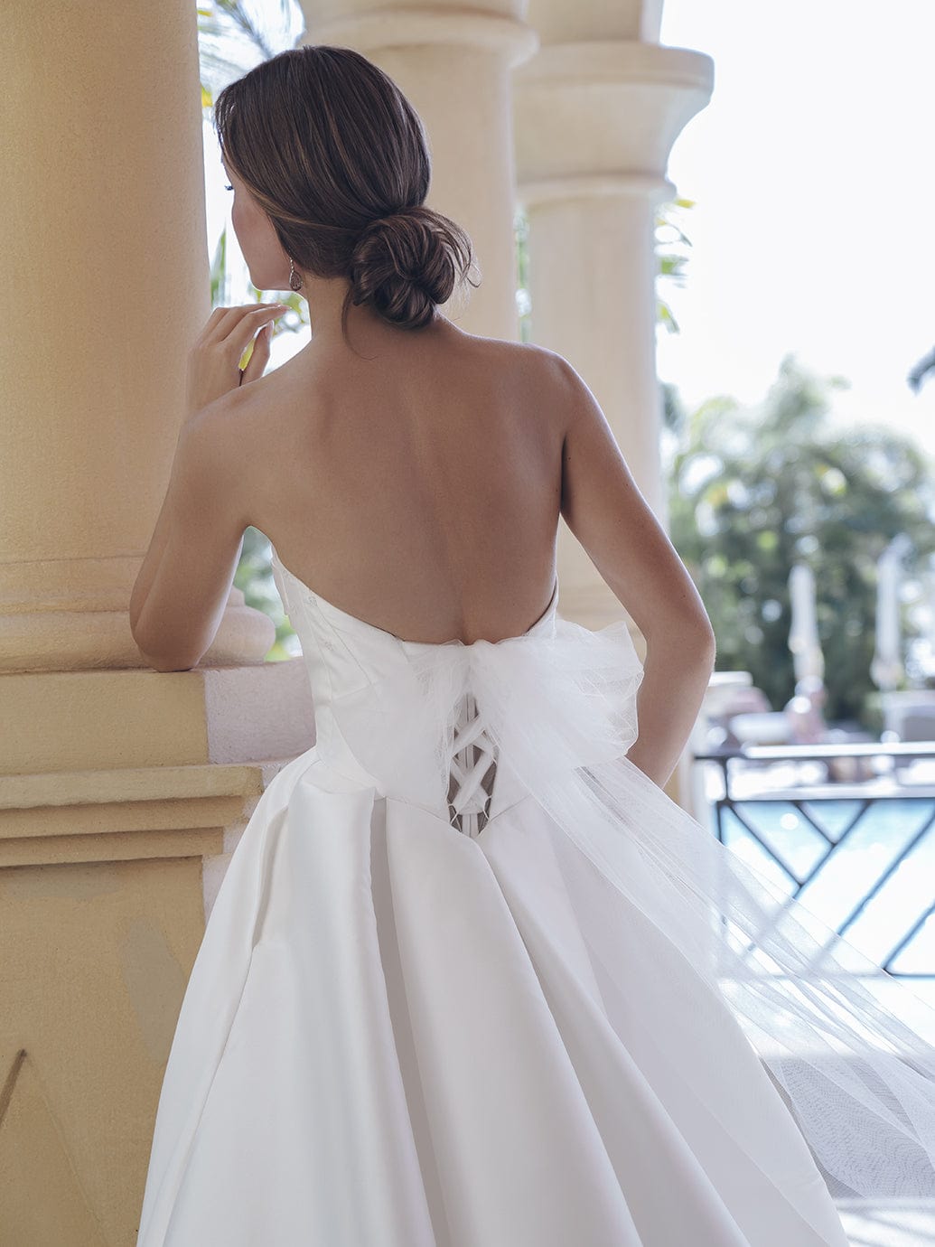 Blue by Enzoani Wedding Dress Blue by Enzoani: Sevilla
