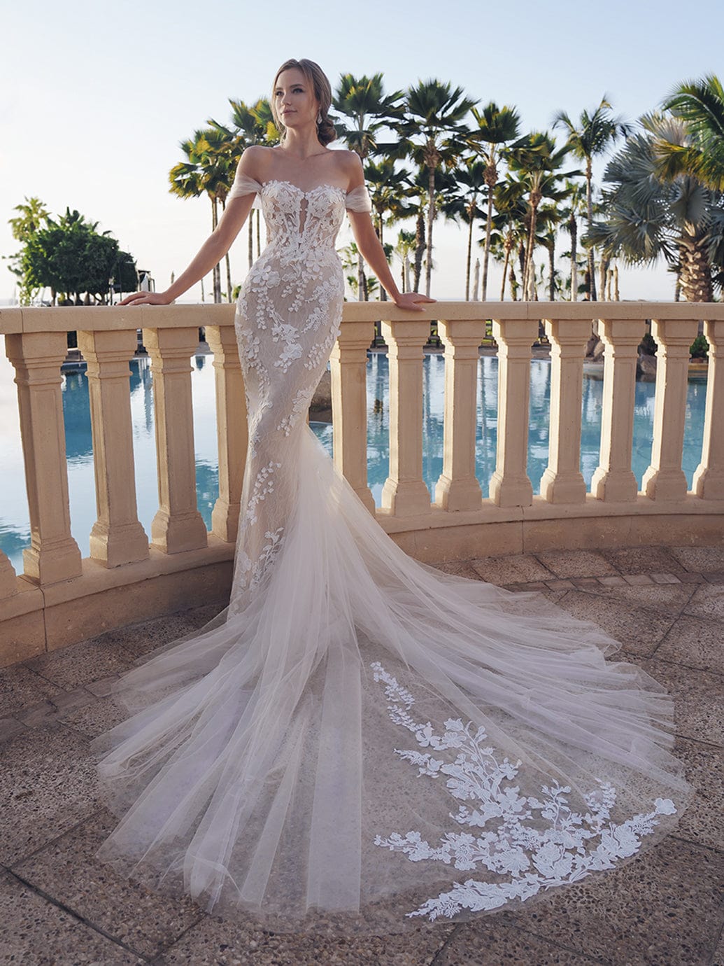 Blue by Enzoani Wedding Dress Blue by Enzoani: Stasia