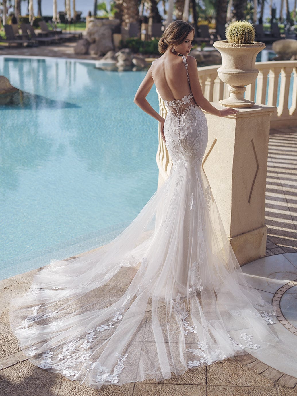 Blue by Enzoani Wedding Dress Blue by Enzoani: Susan