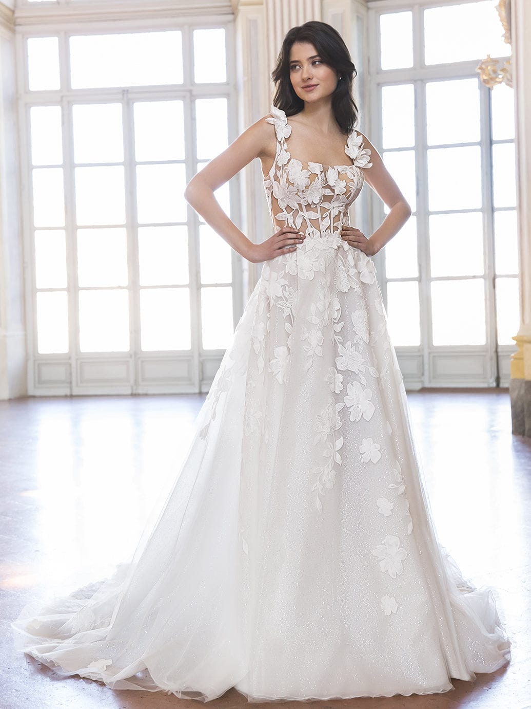 Blue by Enzoani Wedding Dress Enzoani: Taelyn
