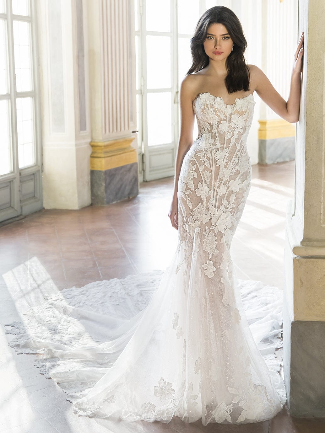 Blue by Enzoani Wedding Dress Enzoani: Tahlia