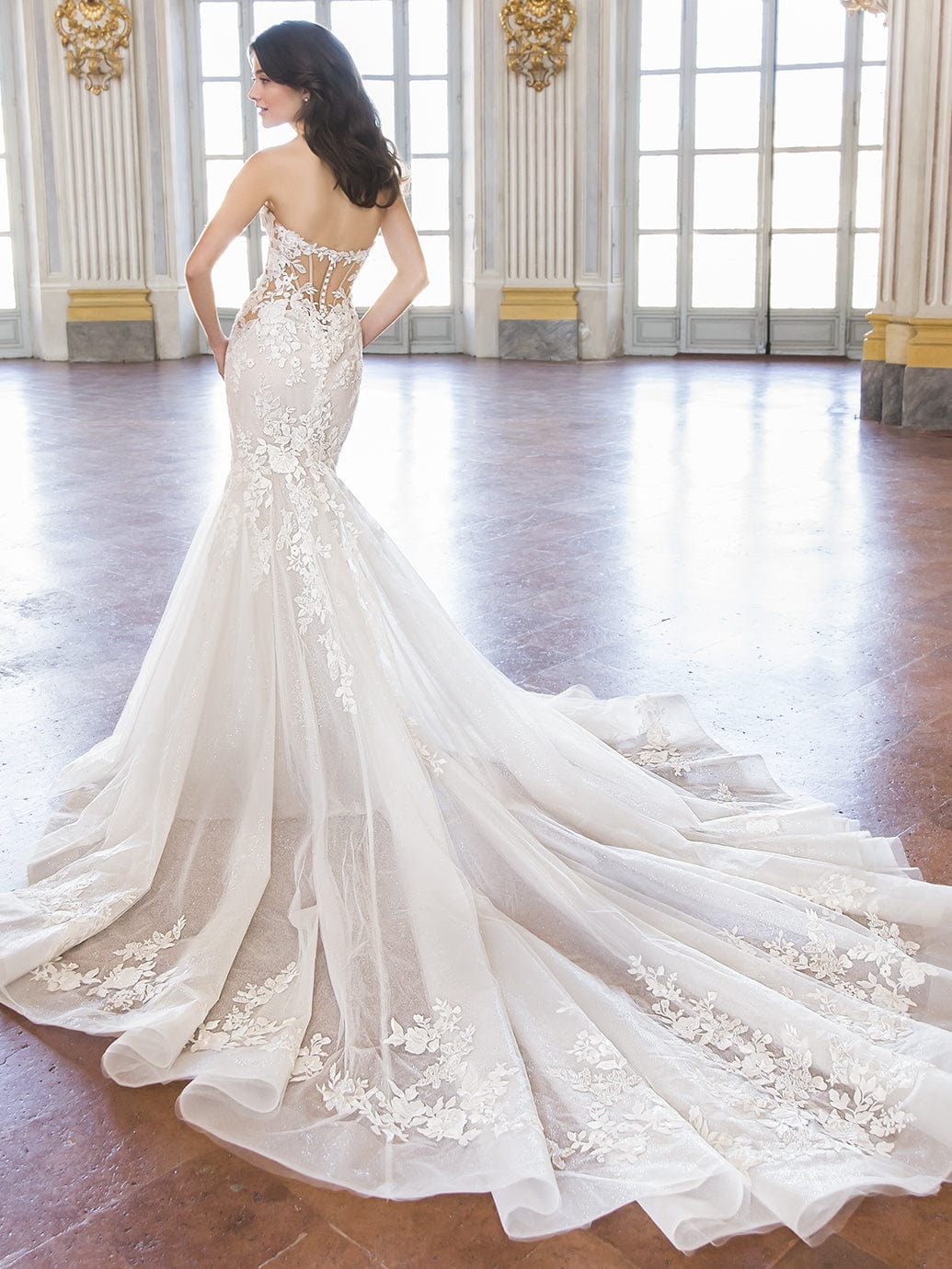 Blue by Enzoani Wedding Dress Enzoani: Tianna