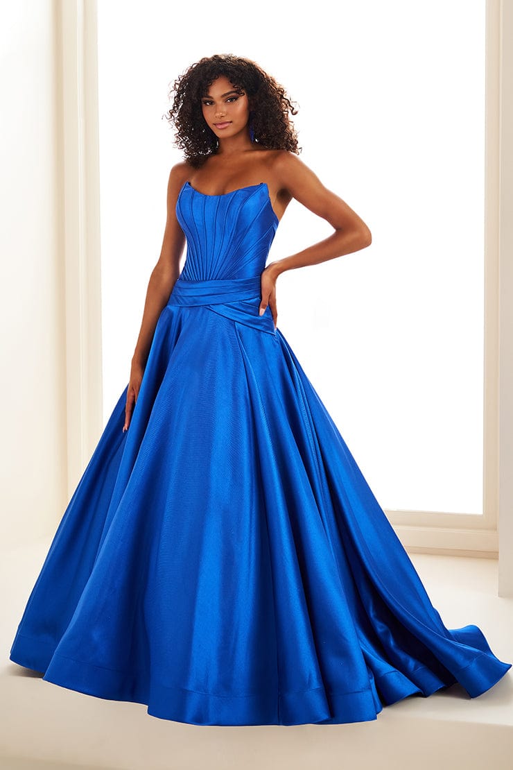 Ellie Wilde Prom 00 / Royal Blue Ellie Wilde: EW36105