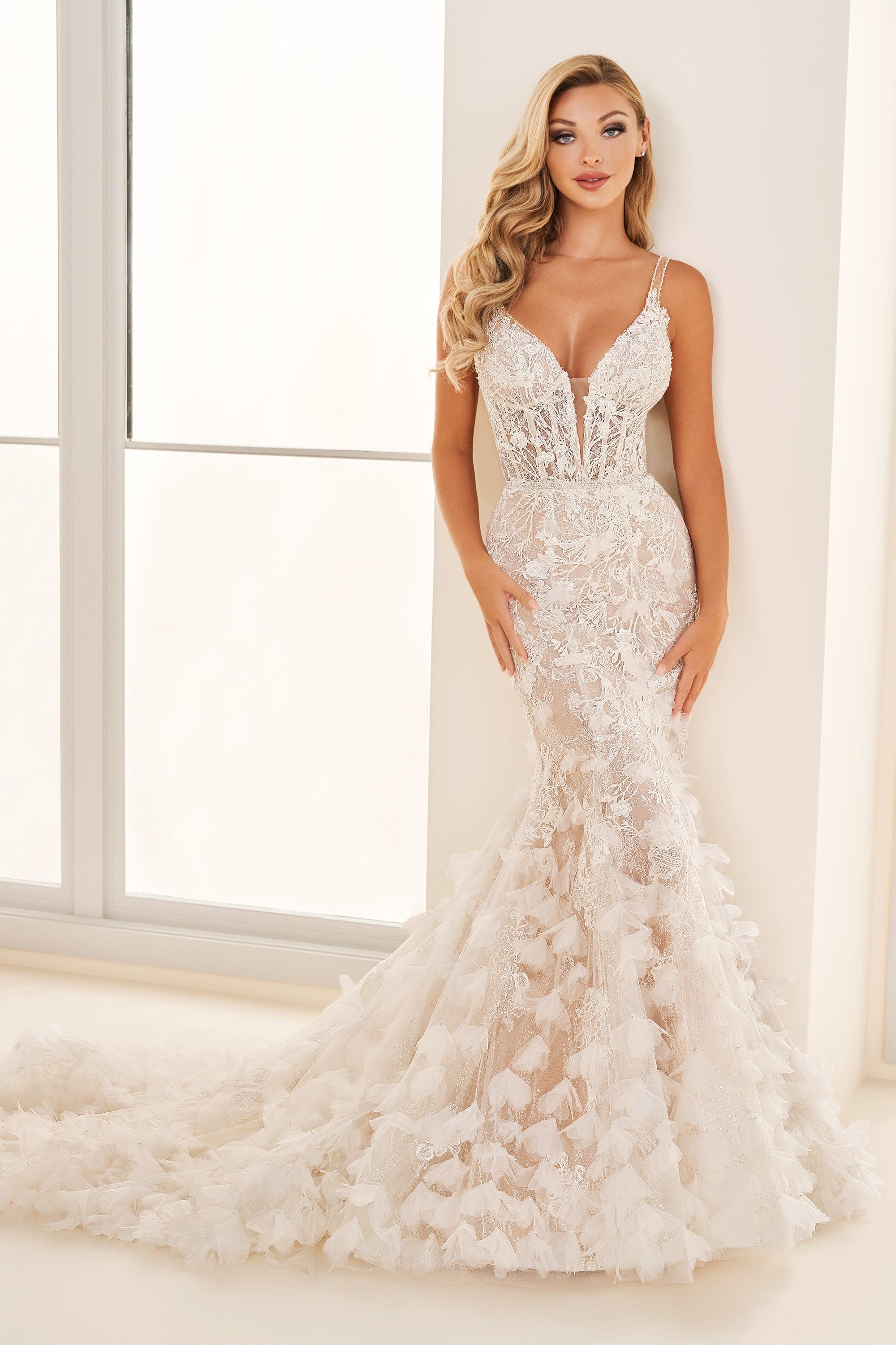 Enchanting Wedding Dress Enchanting: E2533