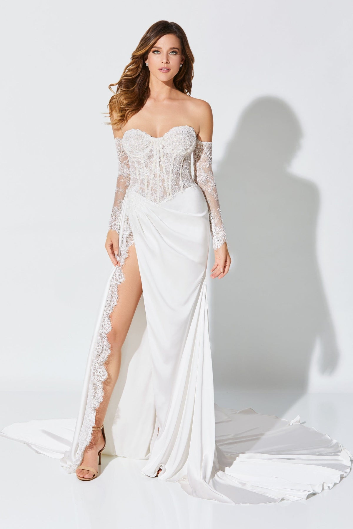 Enchanting Wedding Dress Enchanting: E2539