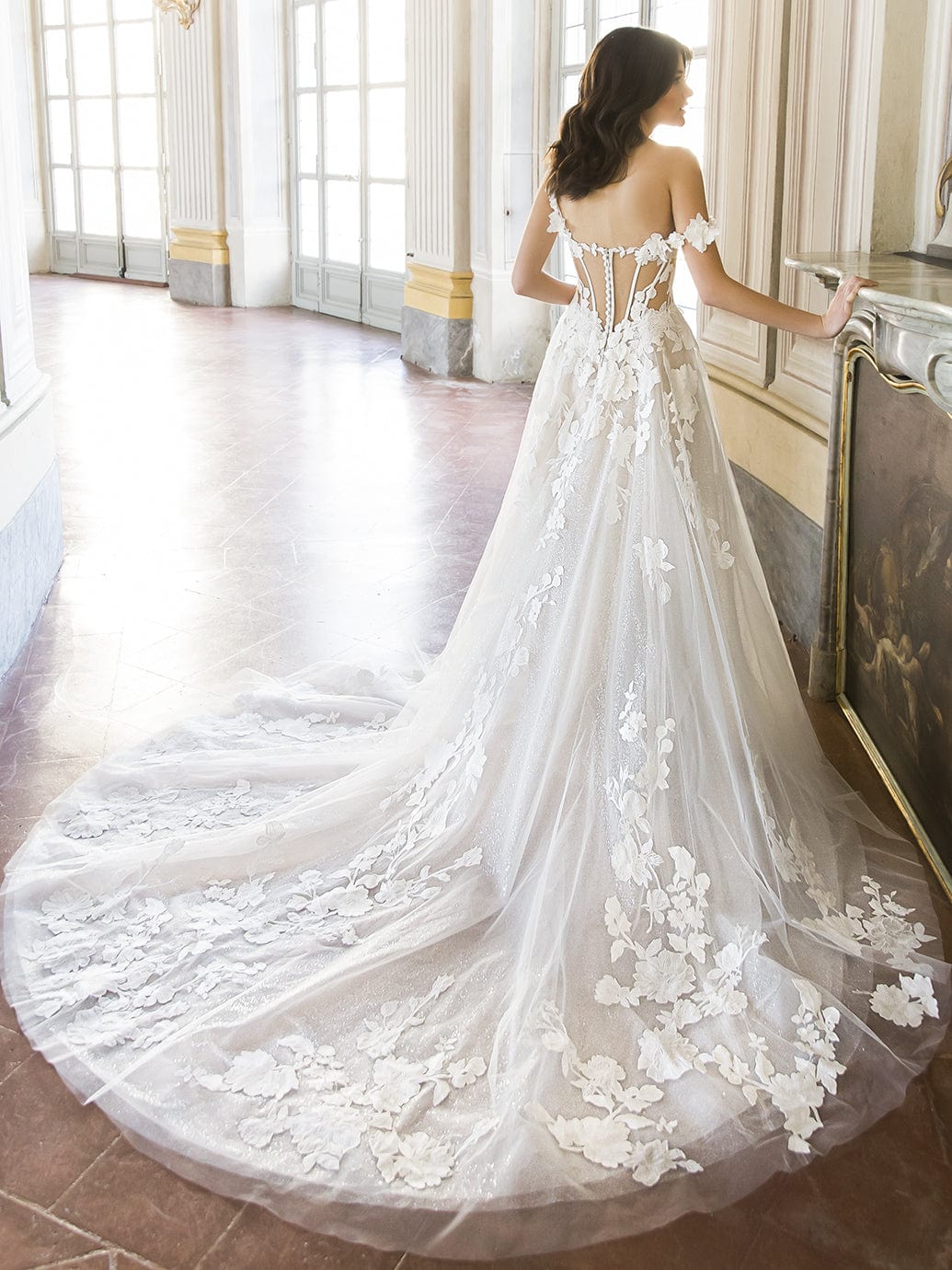 Enzoani Wedding Dress Enzoani: Trina