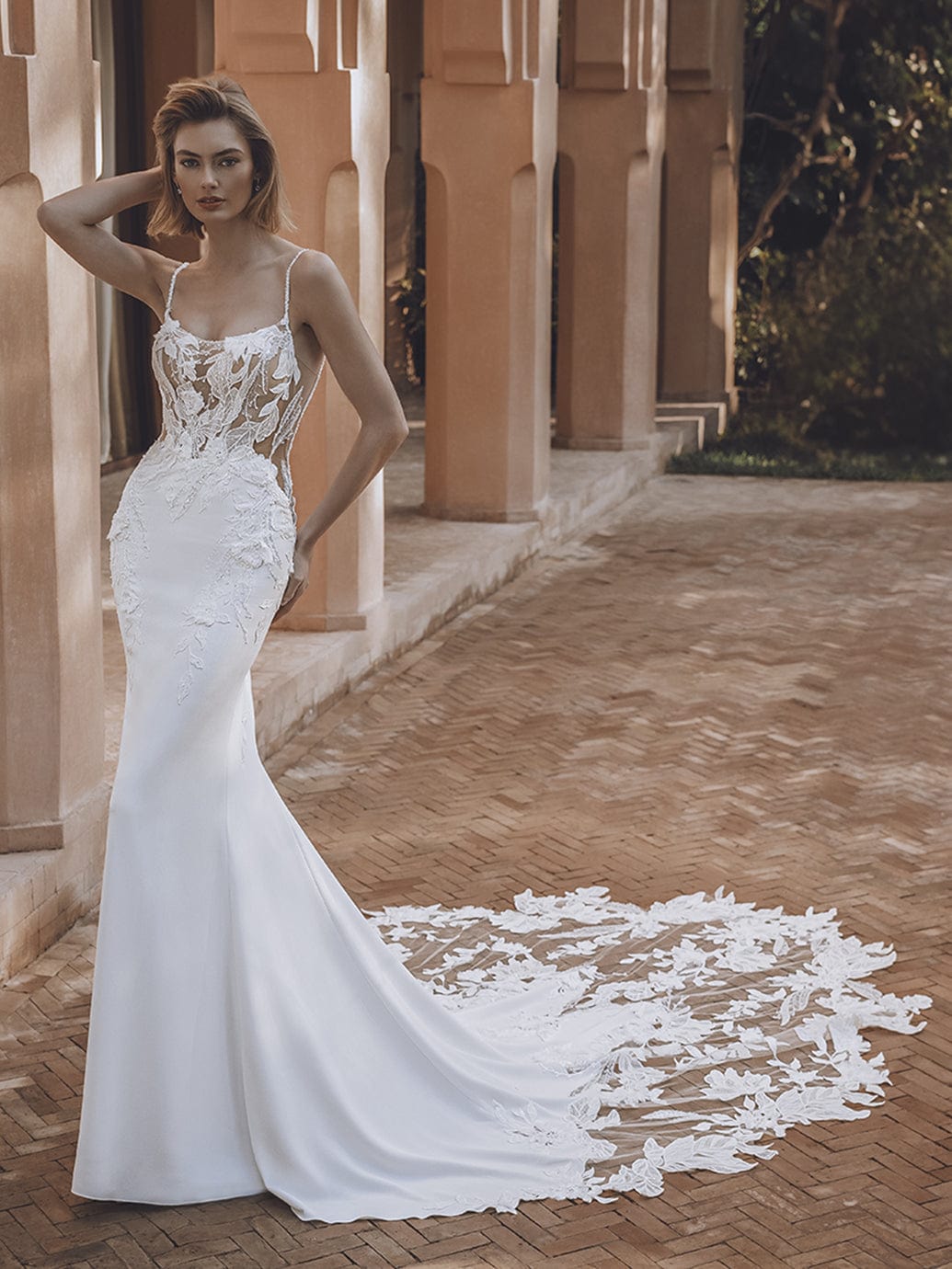 Enzoani Wedding Dress Enzoani: Unique