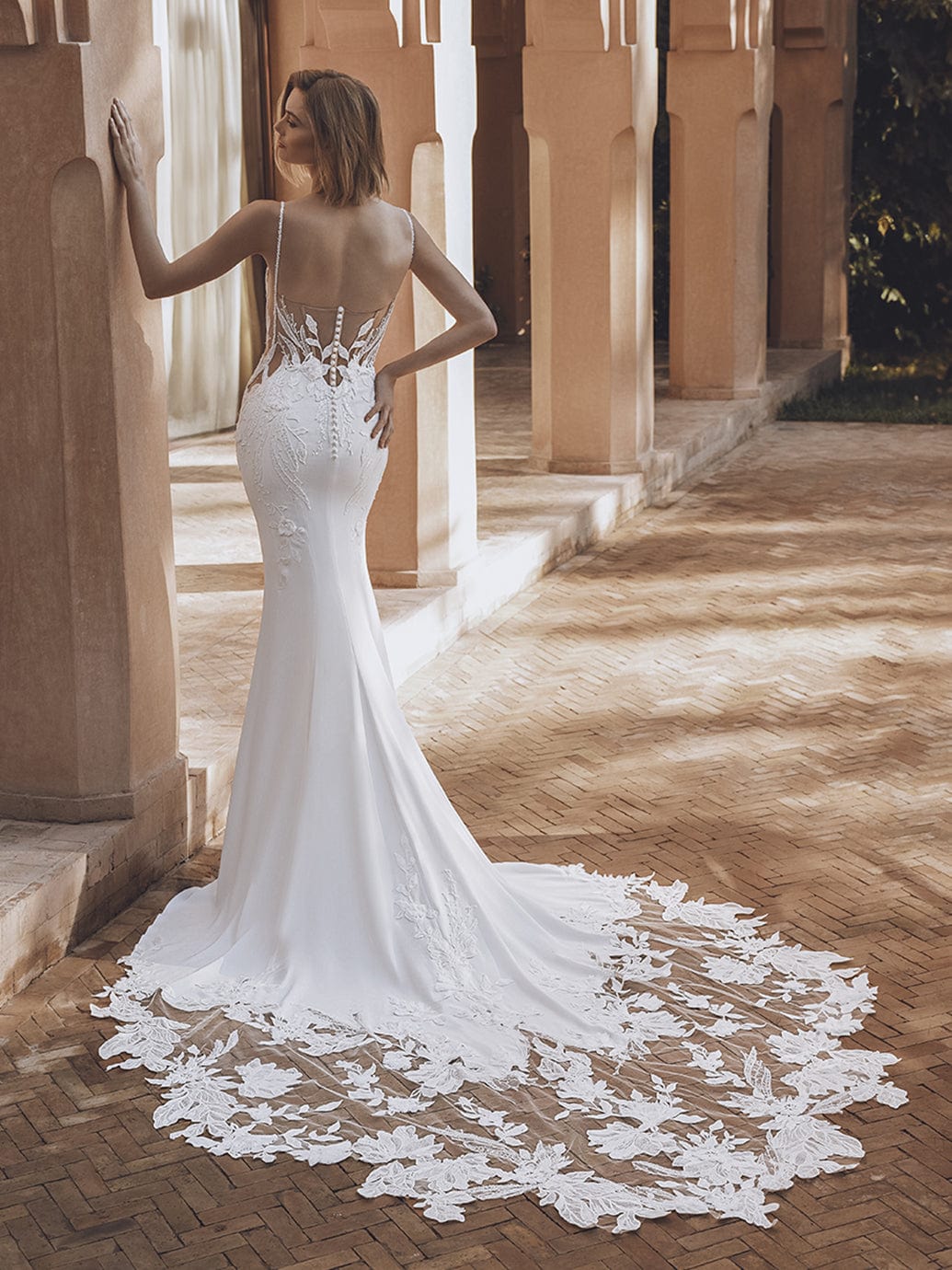 Enzoani Wedding Dress Enzoani: Unique