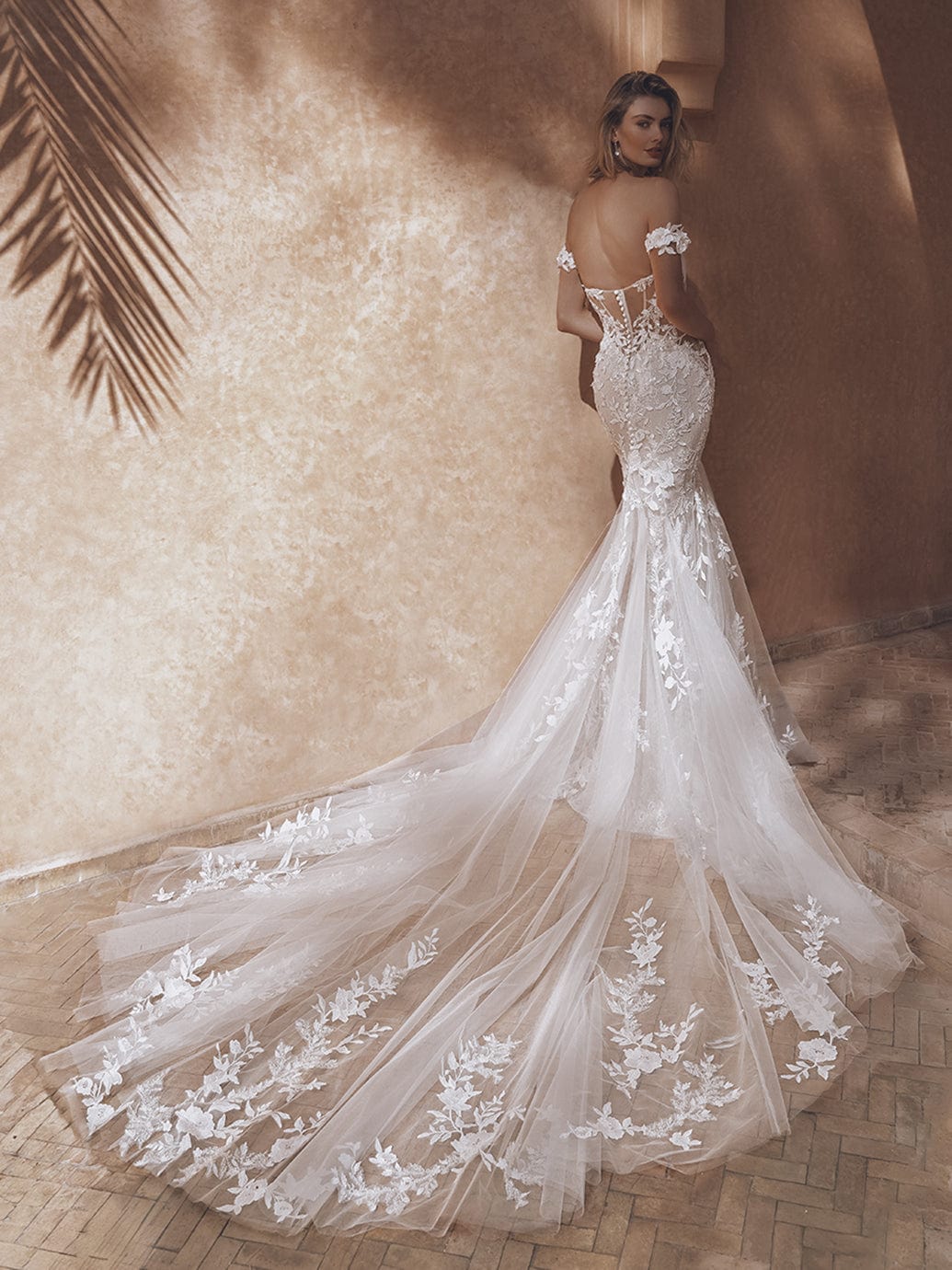 Enzoani Wedding Dress Enzoani: Unity