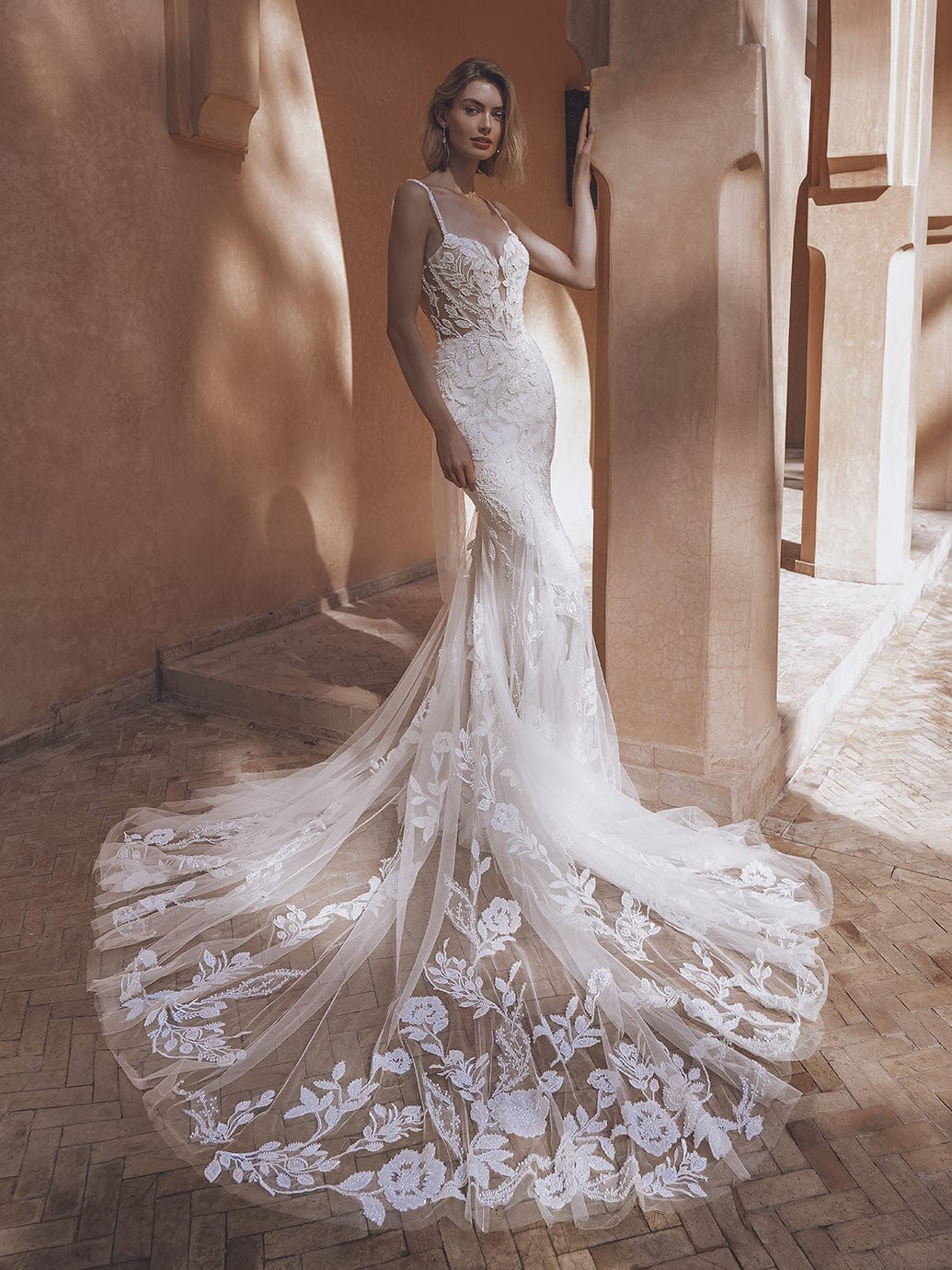 Enzoani Wedding Dress Enzoani: Ursuline