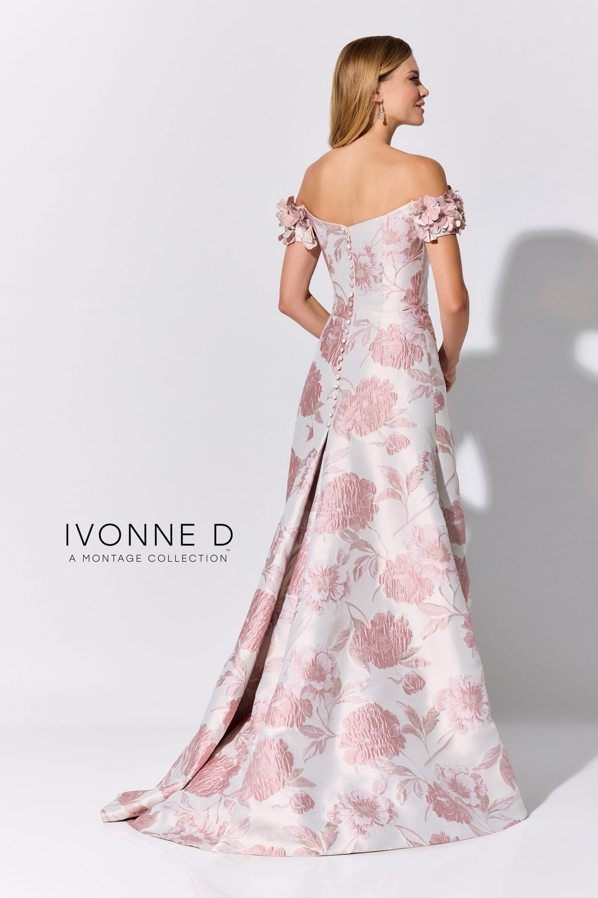 Ivonne D Mother of the Bride Ivonne D: ID325