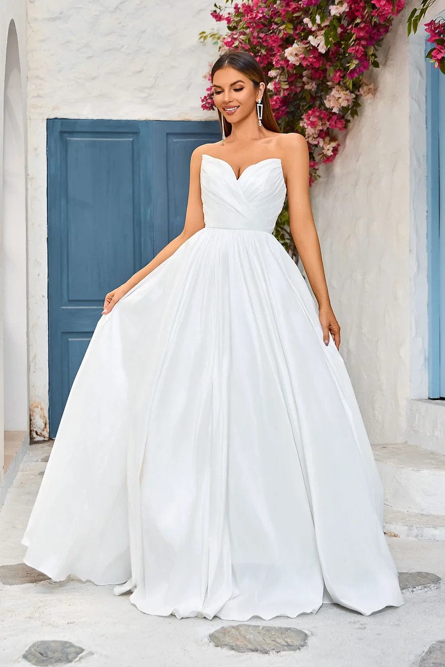 Jadore Evening Dress 2 / Ivory Jadore: J25014