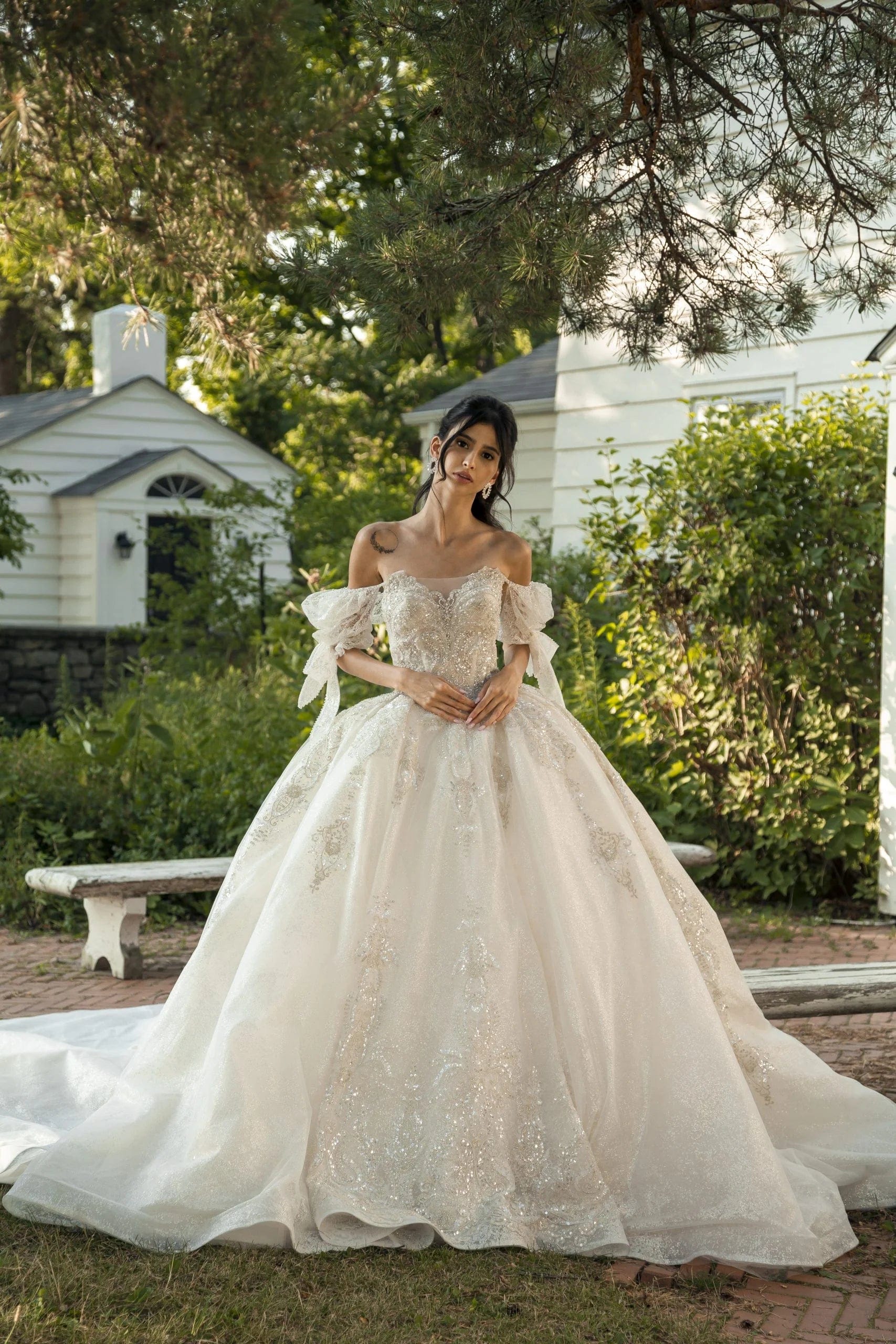 Magnolia Couture Wedding Dress Magnolia Couture: Quesnelia
