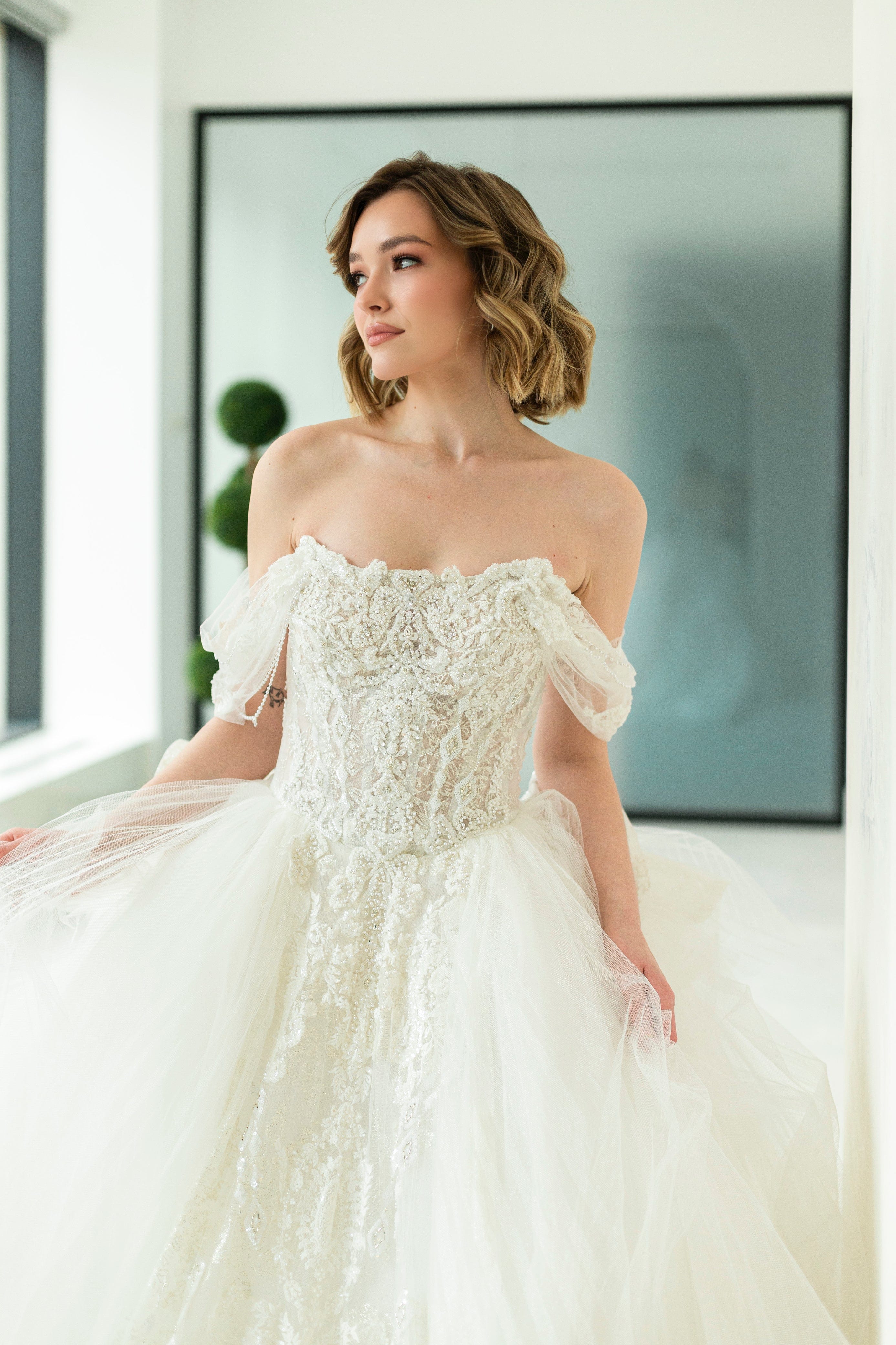 Magnolia Couture Wedding Dress Magnolia Couture: SYRINGA