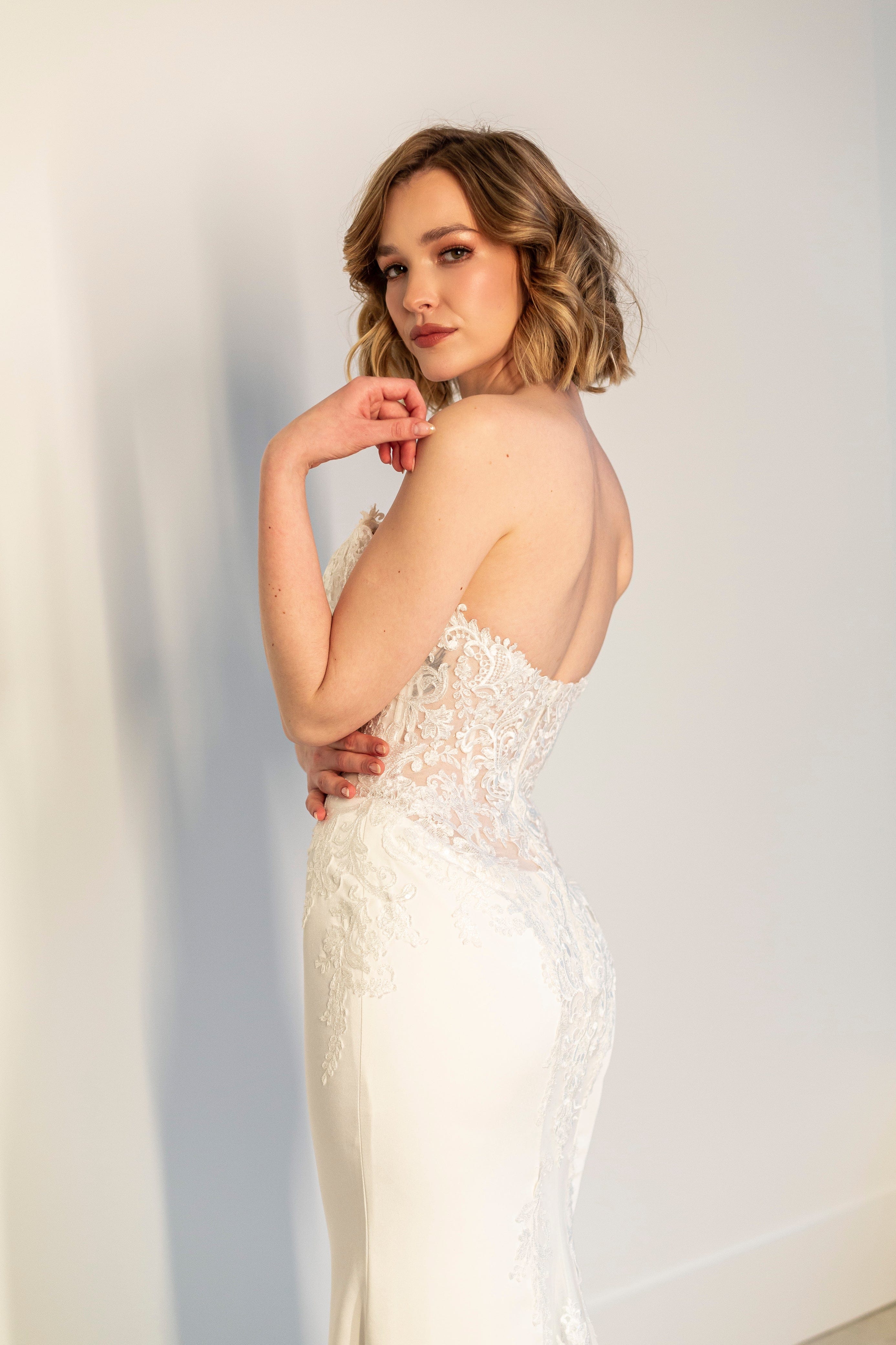 Magnolia Wedding Dress Magnolia: Torenia