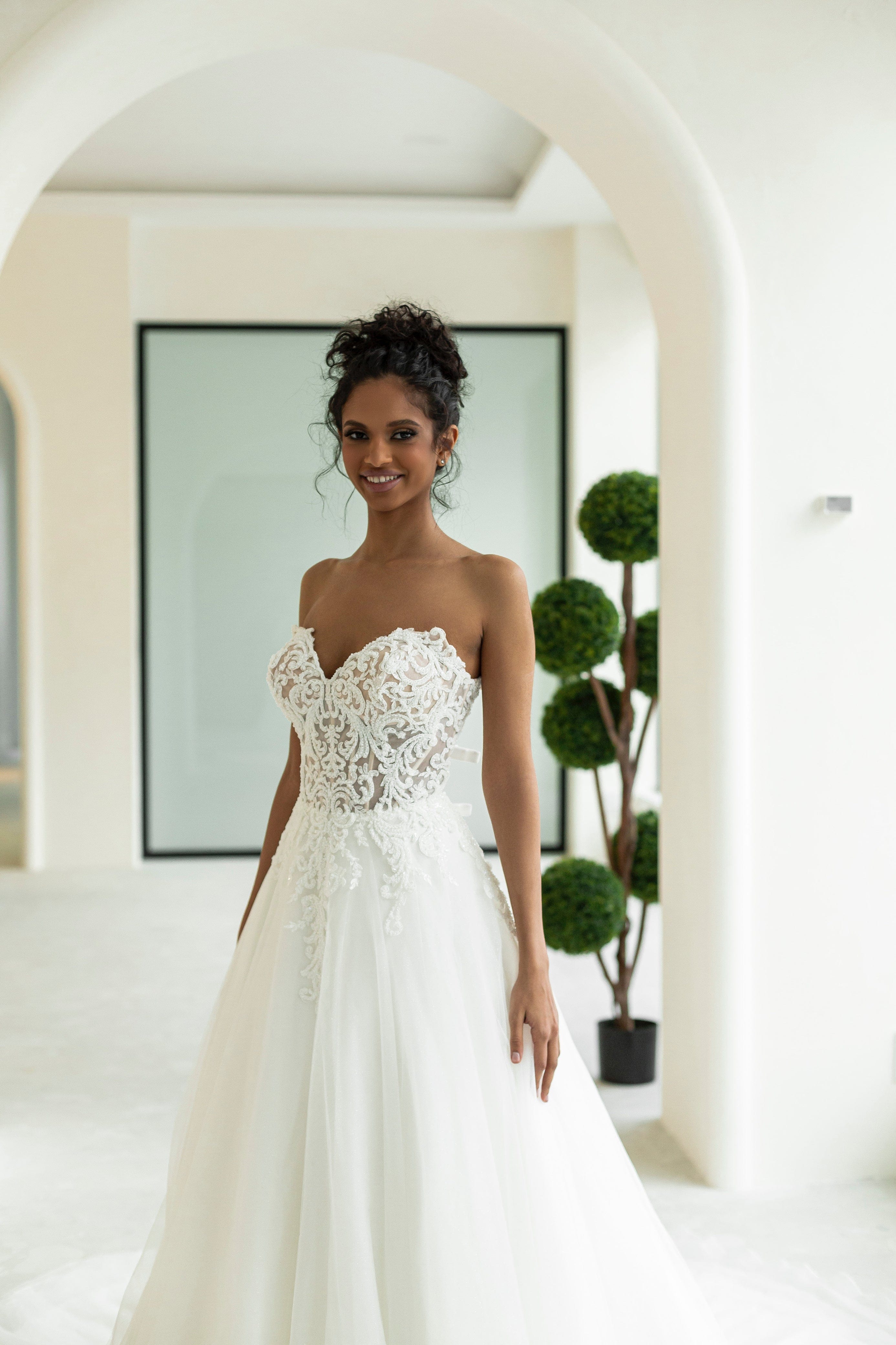 Magnolia Wedding Dress Magnolia: TROPAEOLUM