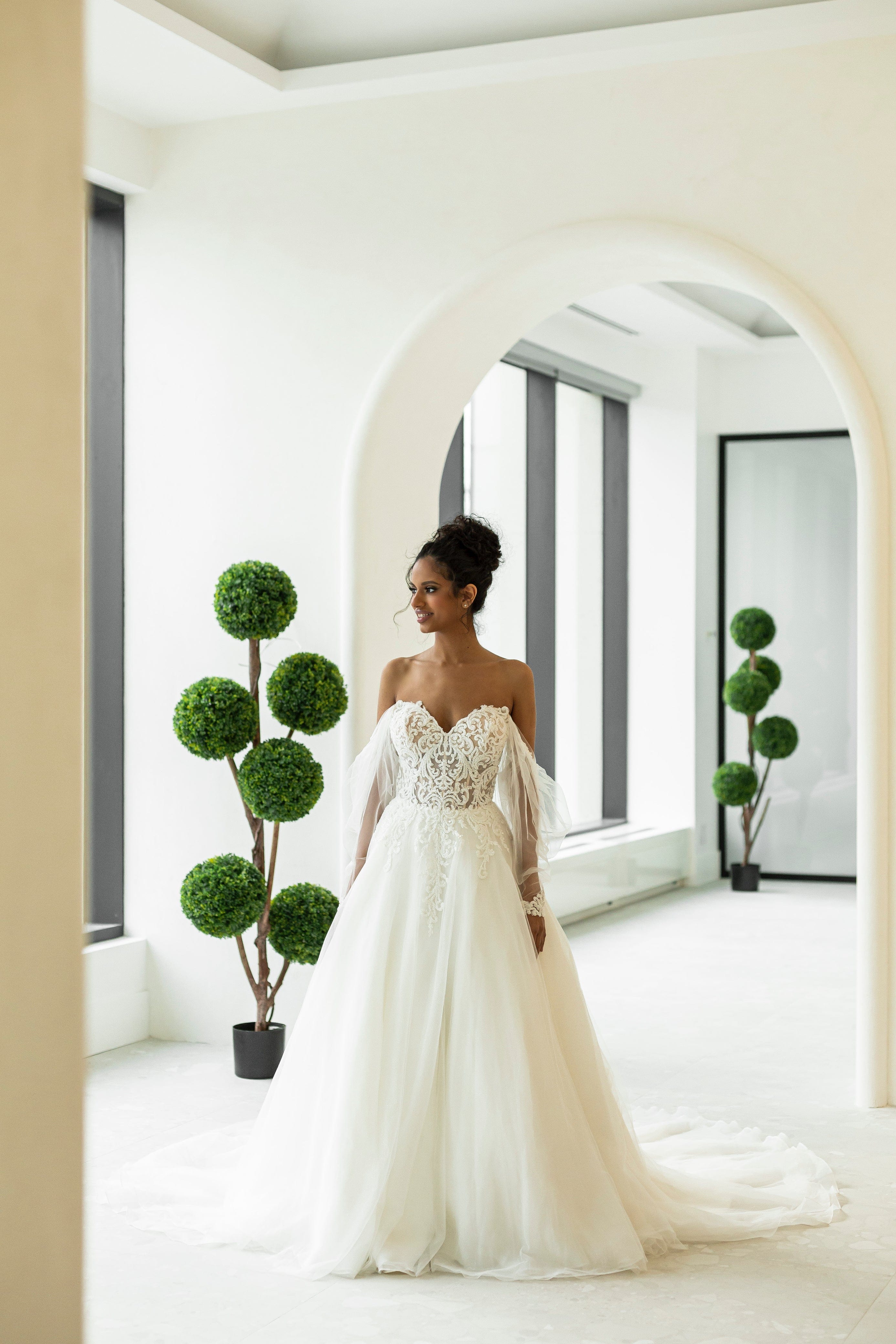 Magnolia Wedding Dress Magnolia: TROPAEOLUM