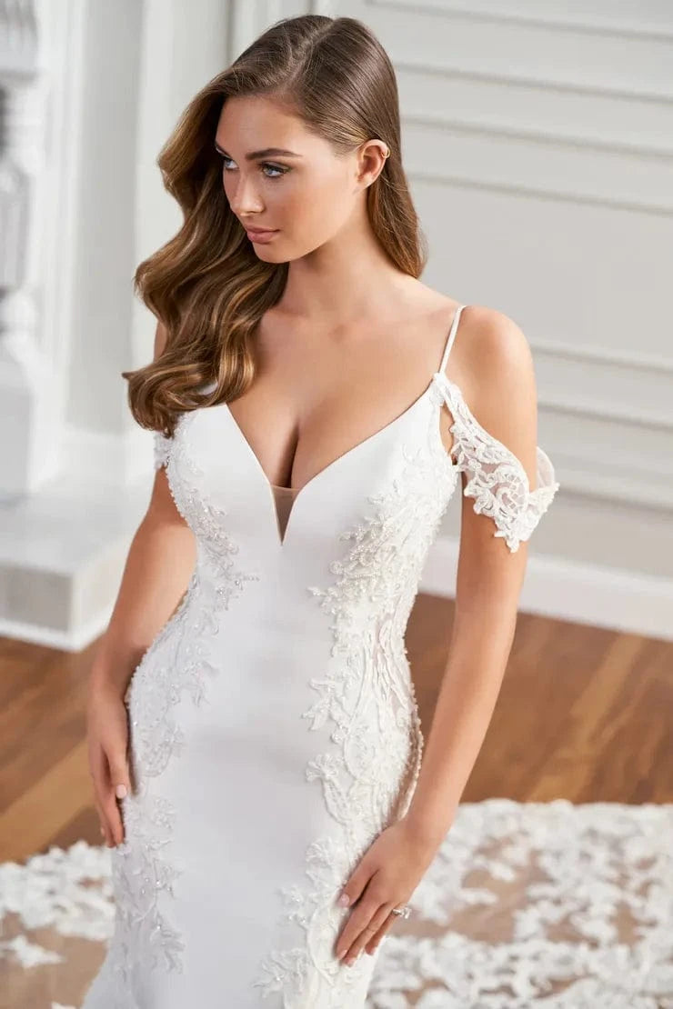 Martin Thornburg Wedding Dress Martin Thornburg: MT1402 - Skylar