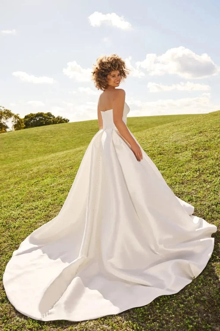 Martin Thornburg Wedding Dress Martin Thornburg: MT1404 - Karissa