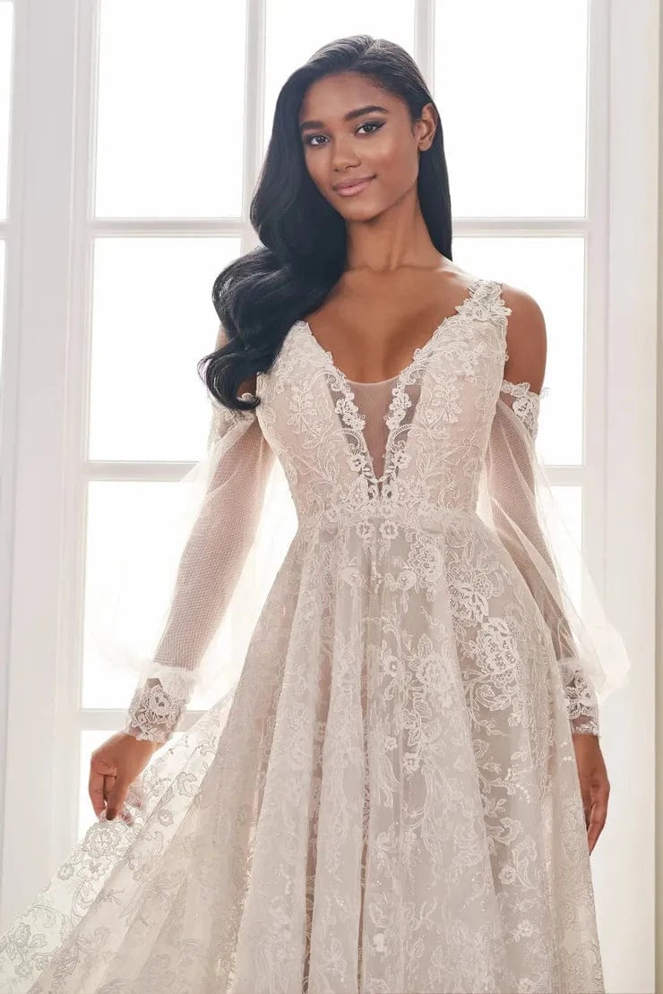 Martin Thornburg Wedding Dress Martin Thornburg: MT1414 - Misty