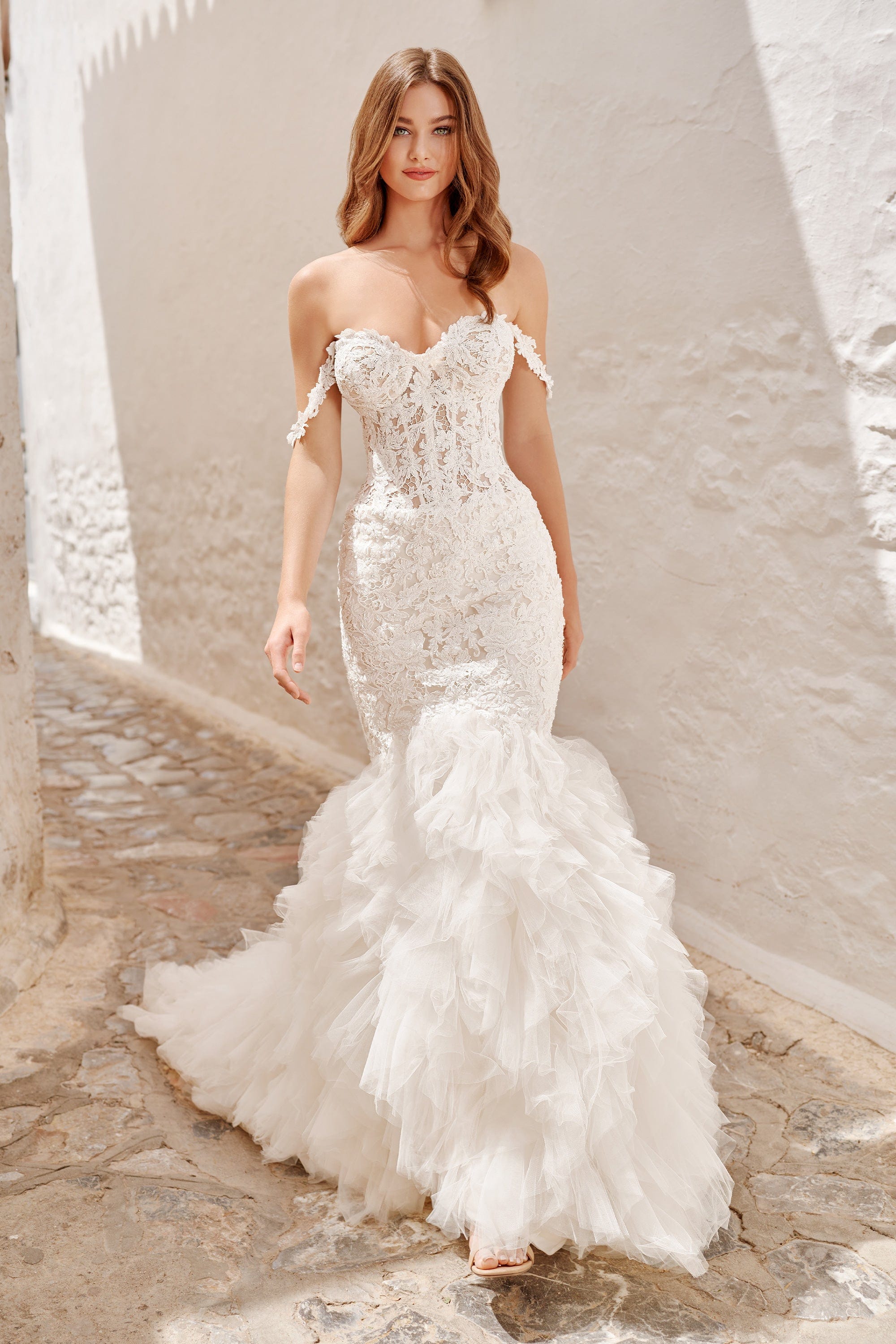Martin Thornburg Wedding Dress Martin Thornburg: MT1430 - Cali