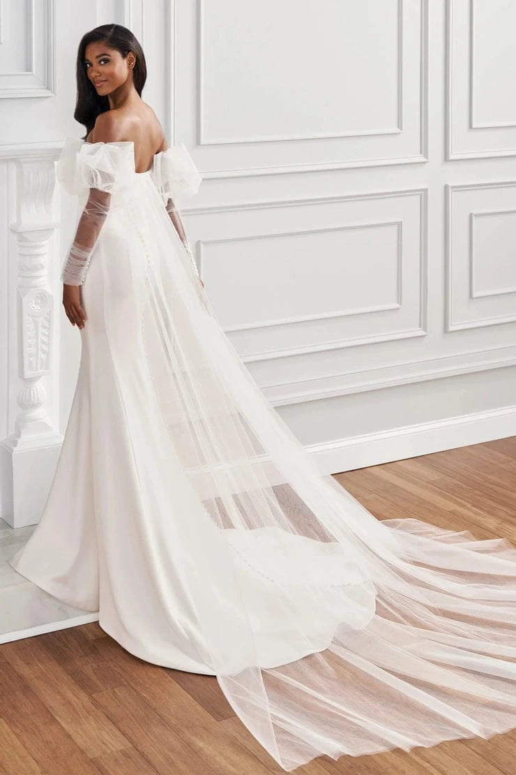 Martin Thornburg Wedding Dress Martin Thornburg: MT1432 - Carissa