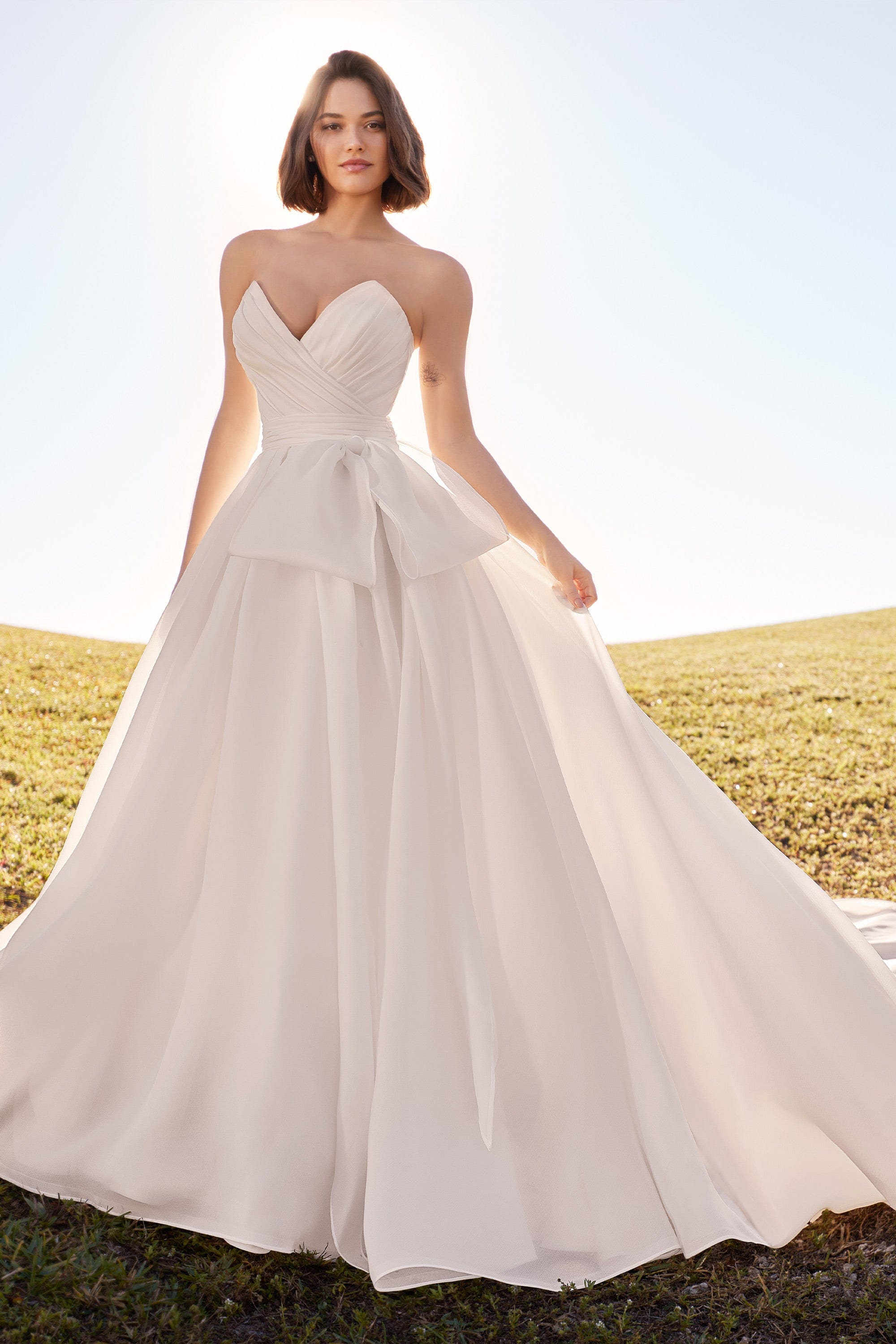 Martin Thornburg Wedding Dress 0 / Ivory Martin Thornburg: MT3201 - Delphi