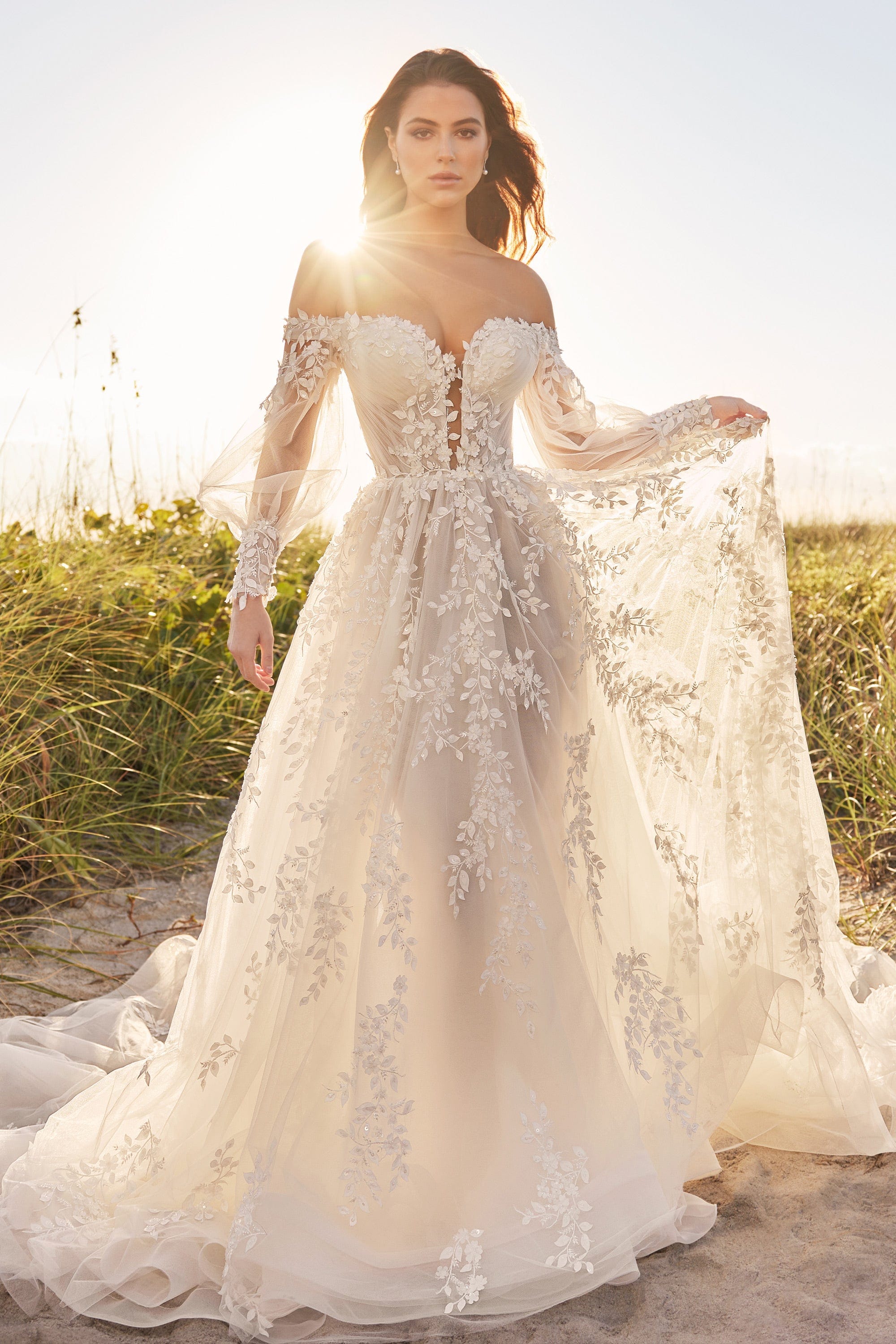 Martin Thornburg Wedding Dress 0 / Ivory Martin Thornburg: MT3203 - Fleur