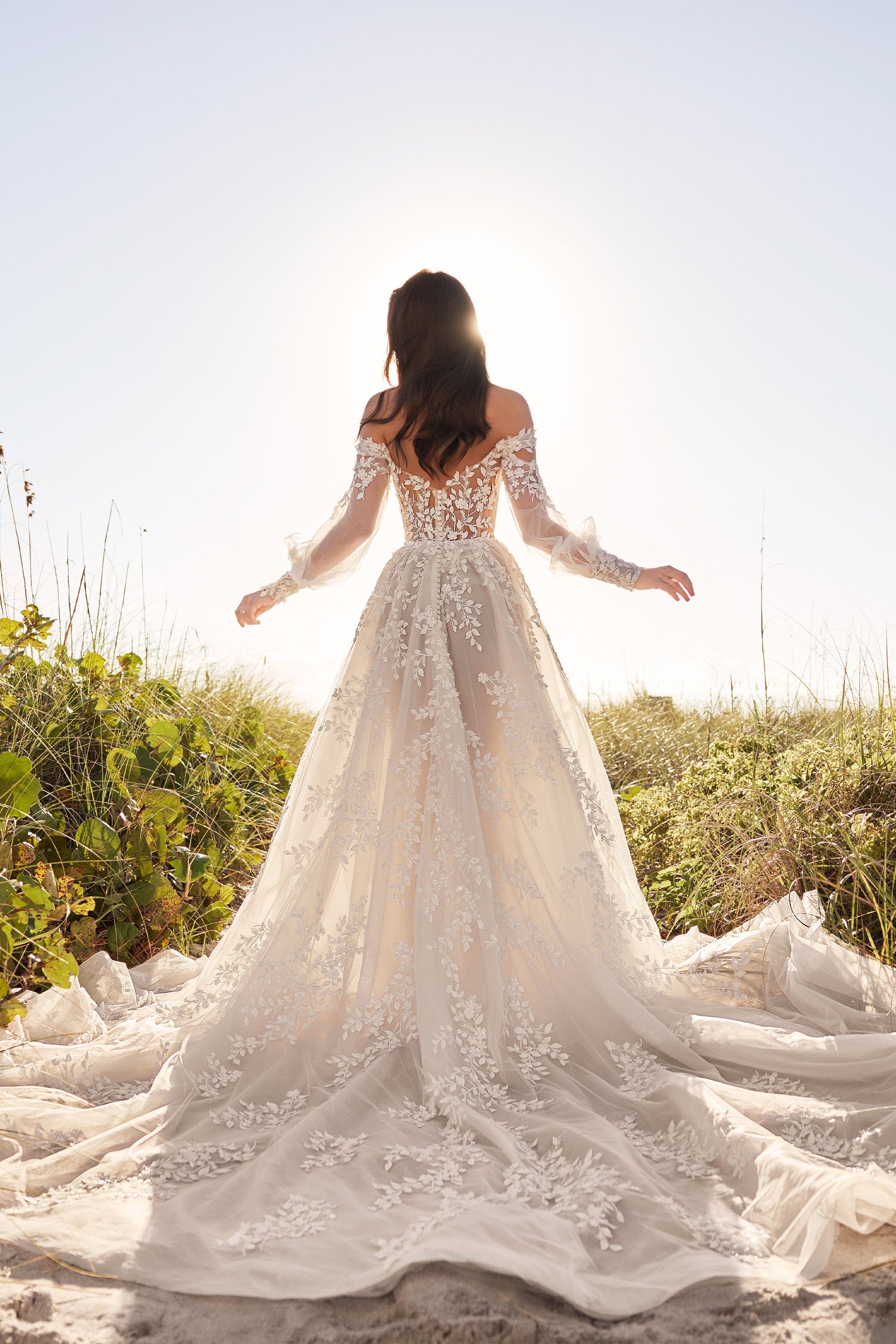 Martin Thornburg Wedding Dress Martin Thornburg: MT3203 - Fleur