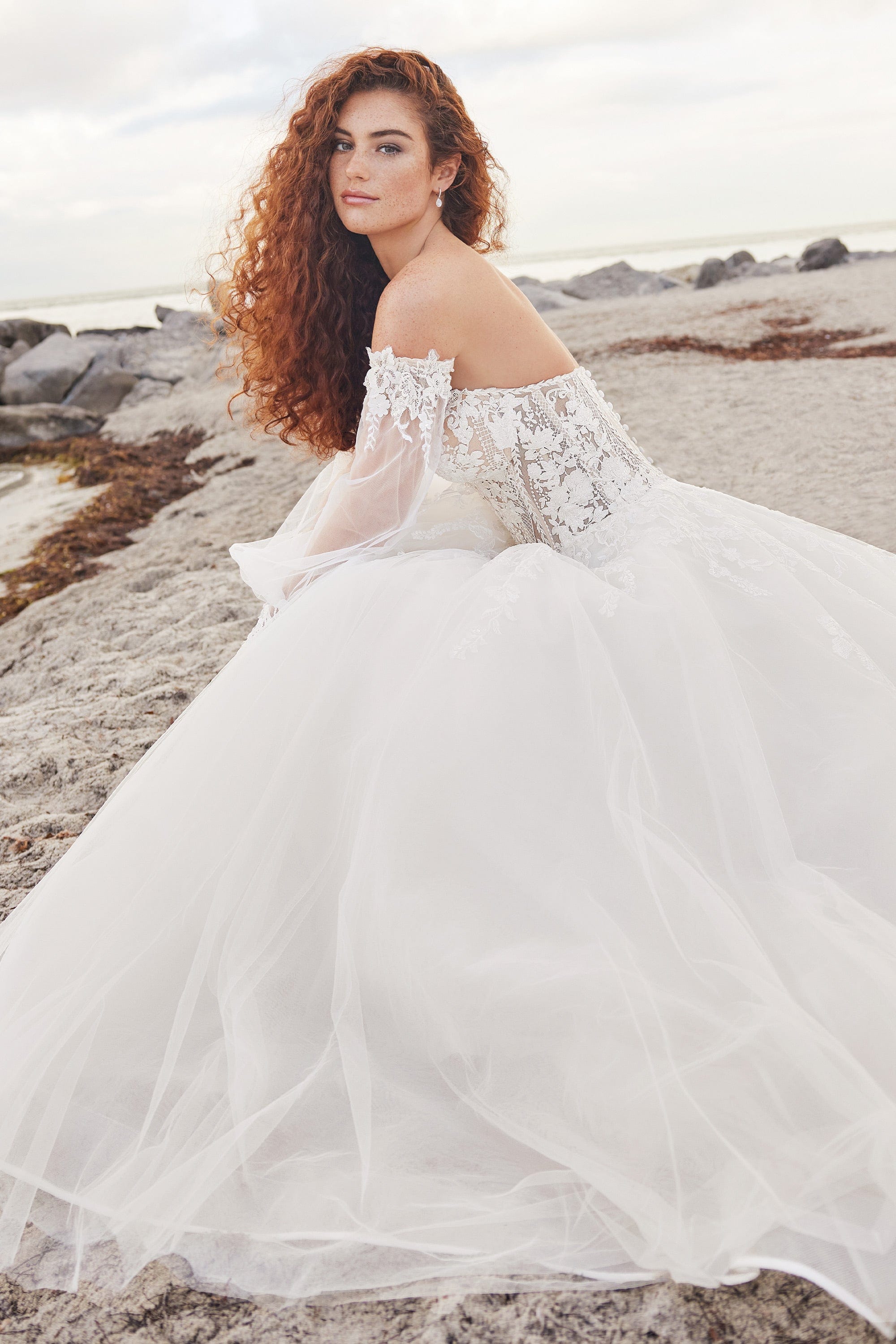 Martin Thornburg Wedding Dress Martin Thornburg: MT3207 - Cameo