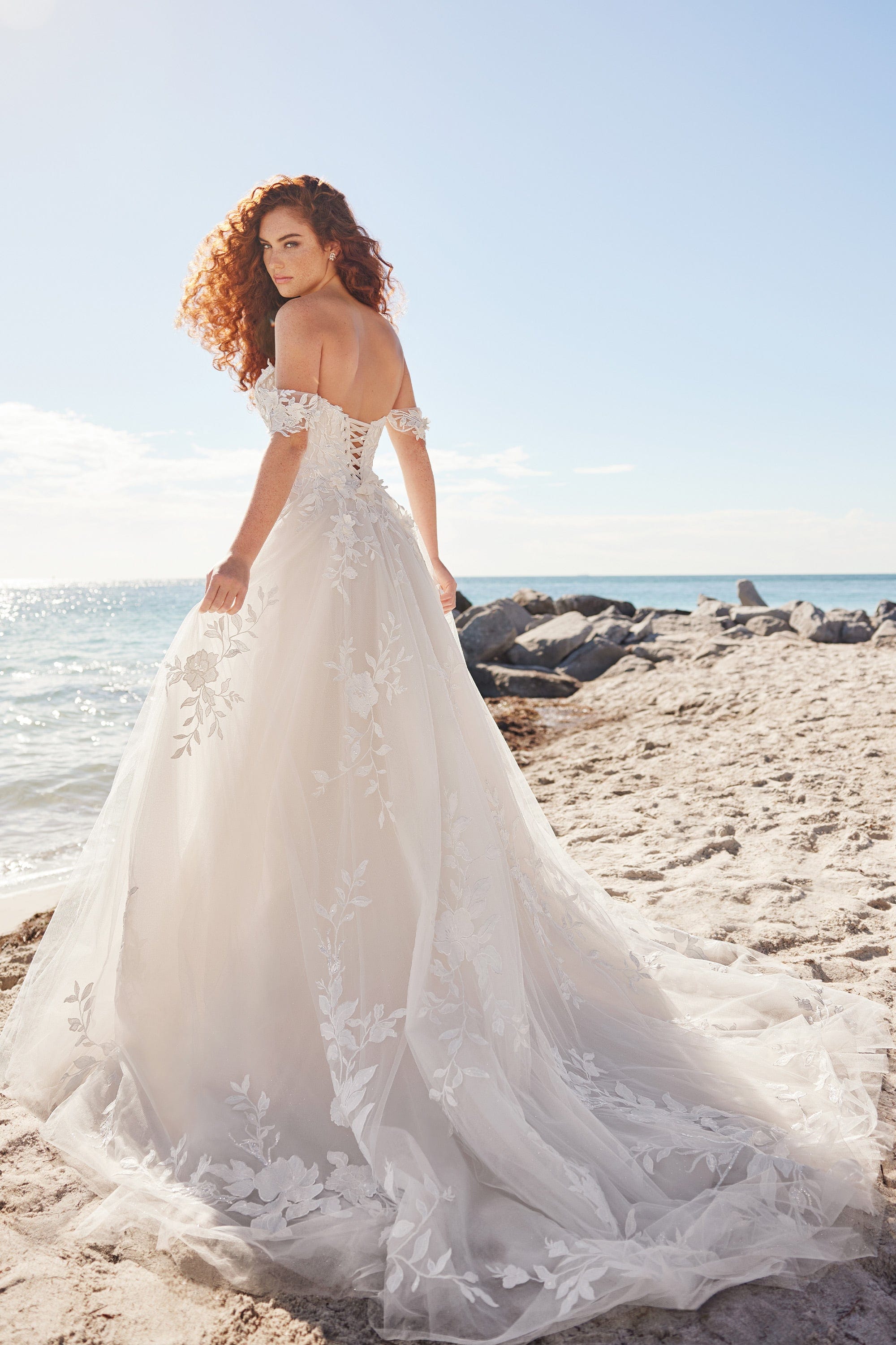 Martin Thornburg Wedding Dress Martin Thornburg: MT3214 - Bergen