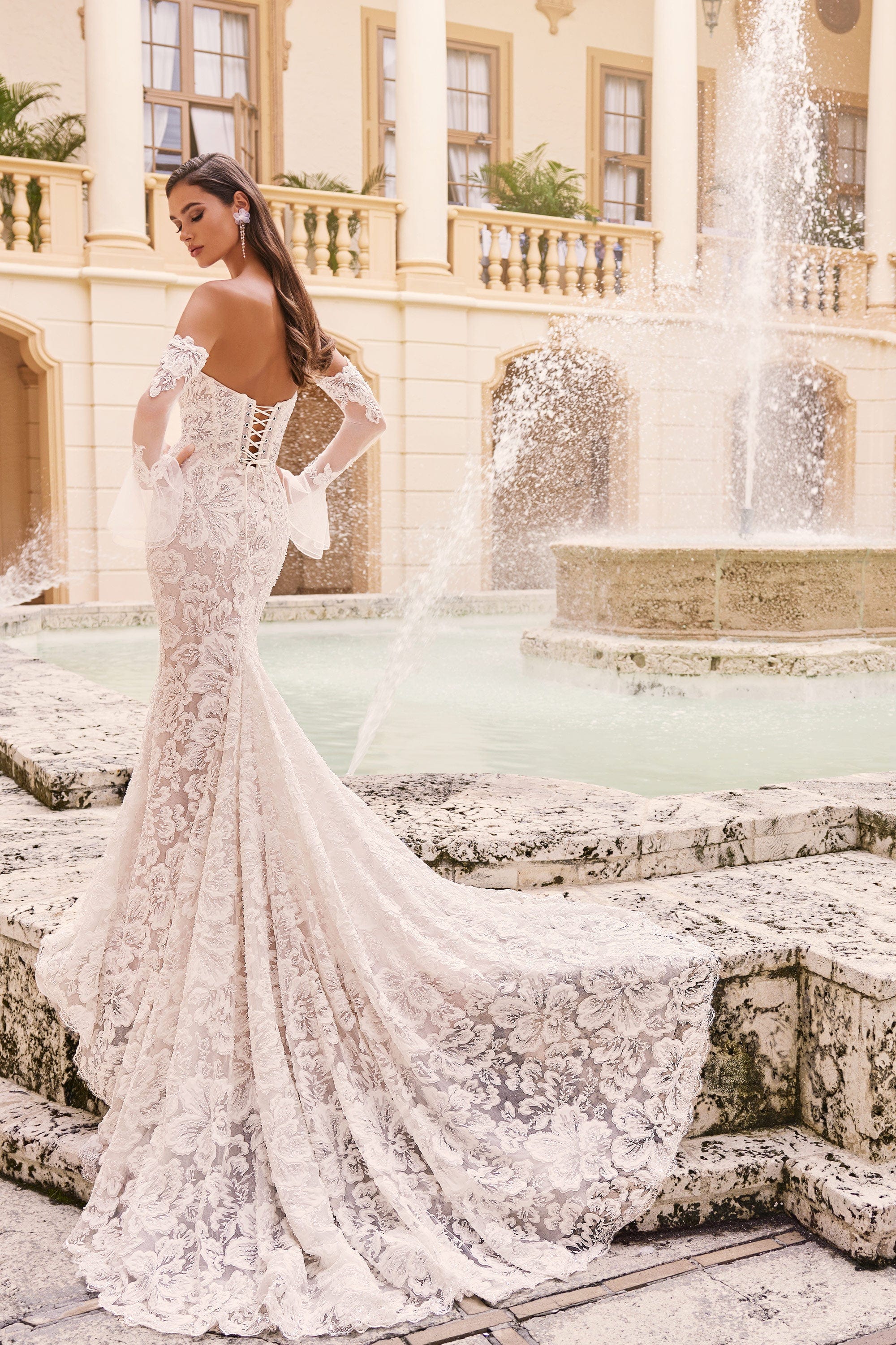 Martin Thornburg Wedding Dress Martin Thornburg: MT3222 - Spencer