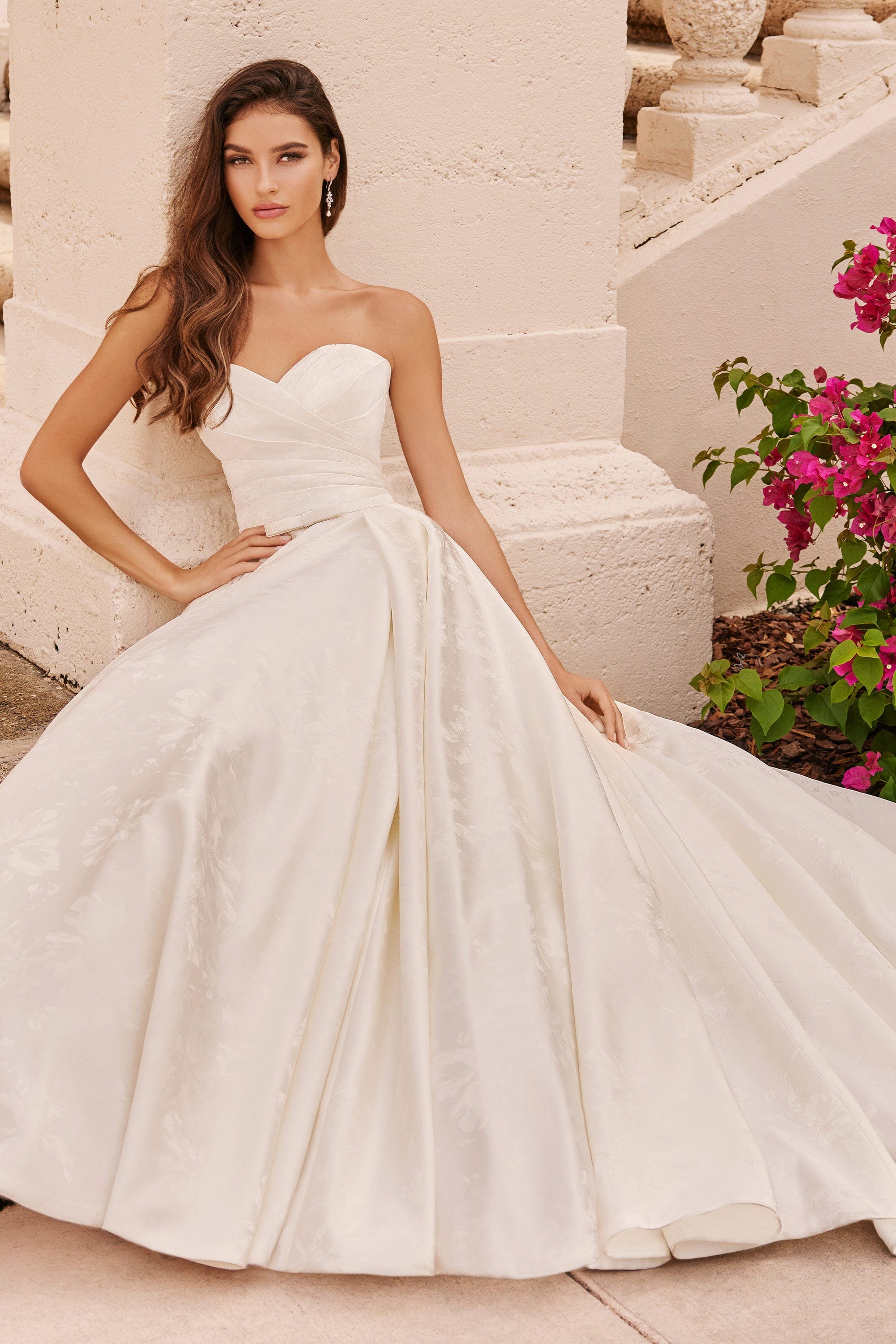 Martin Thornburg Wedding Dress 0 / Diamond White Martin Thornburg: MT3231 - Finn