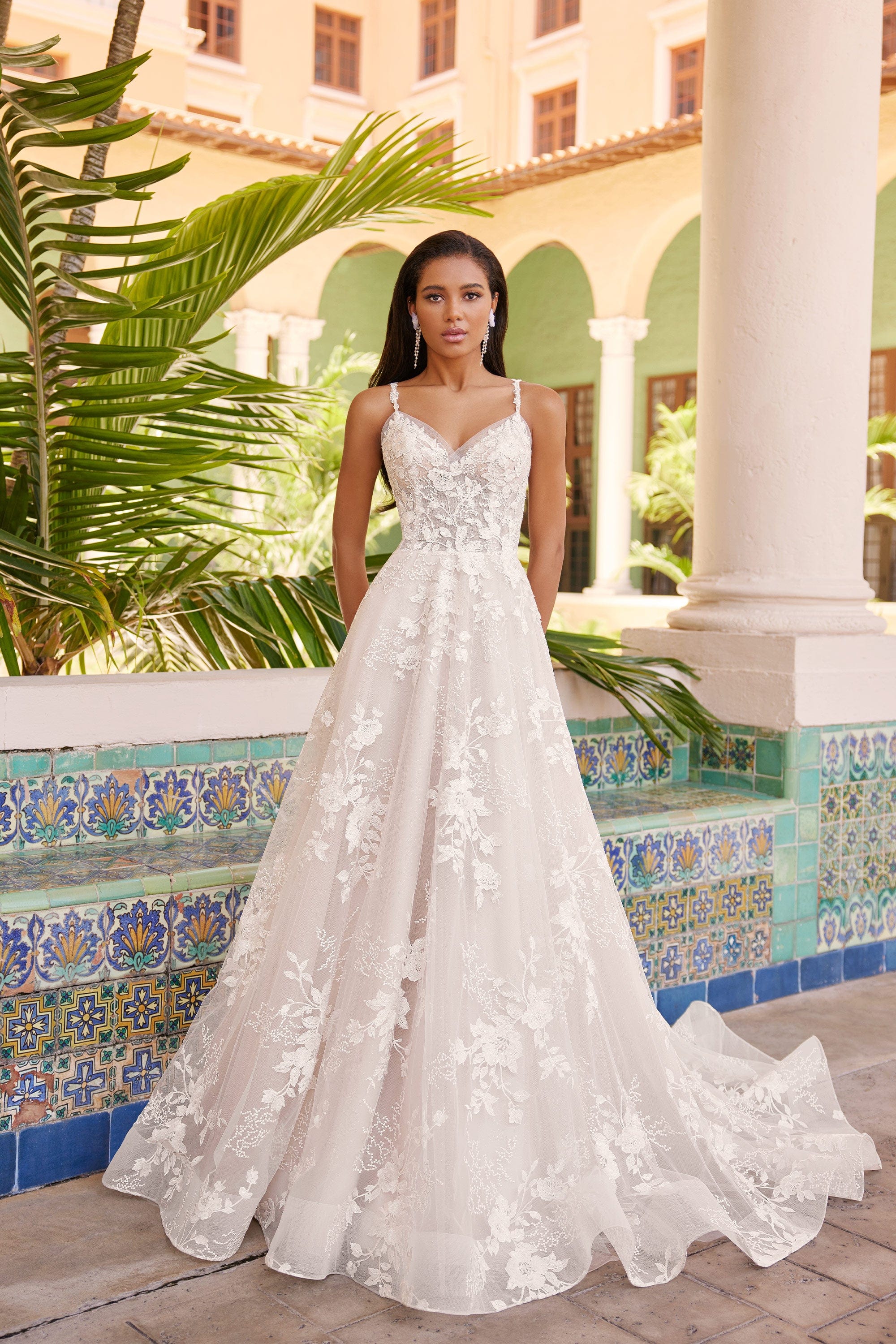 Martin Thornburg Wedding Dress 0 / Ivory/Tea Rose Martin Thornburg: MT3237 - Fallon