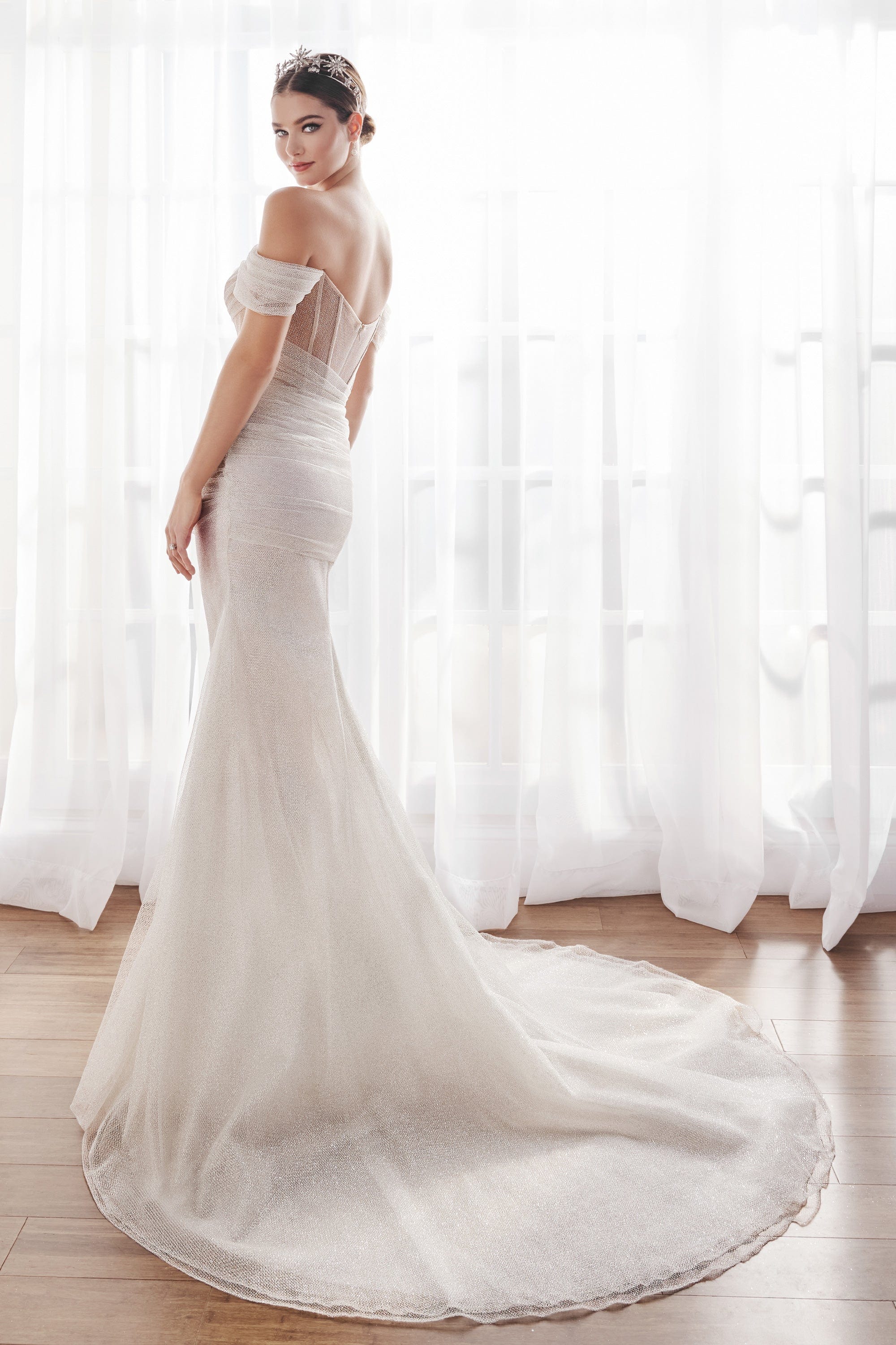 Martin Thornburg Wedding Dress Martin Thornburg: MT5101 - Aster