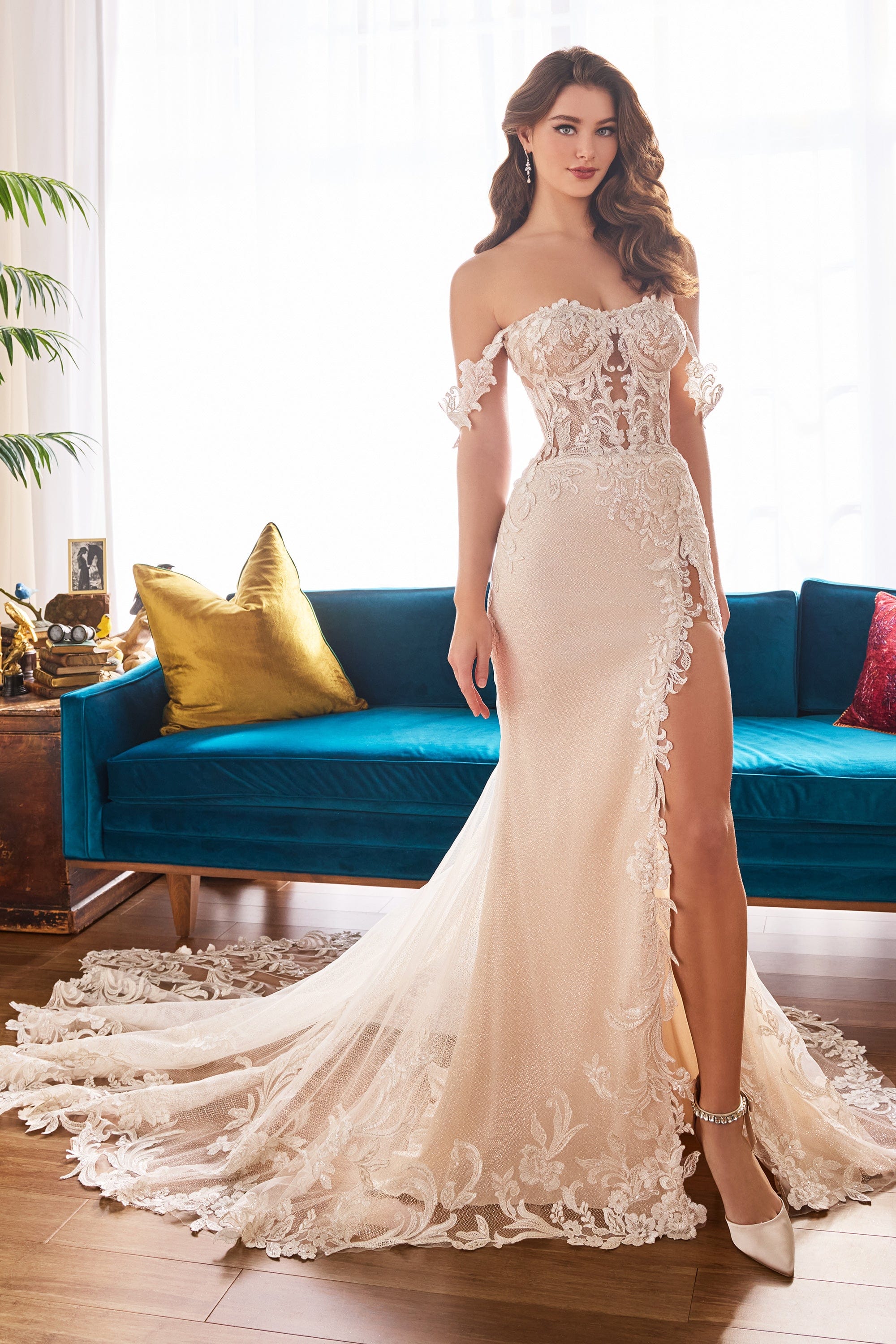 Martin Thornburg Wedding Dress 0 / Ivory/Alabaster Martin Thornburg: MT5103 - Cache