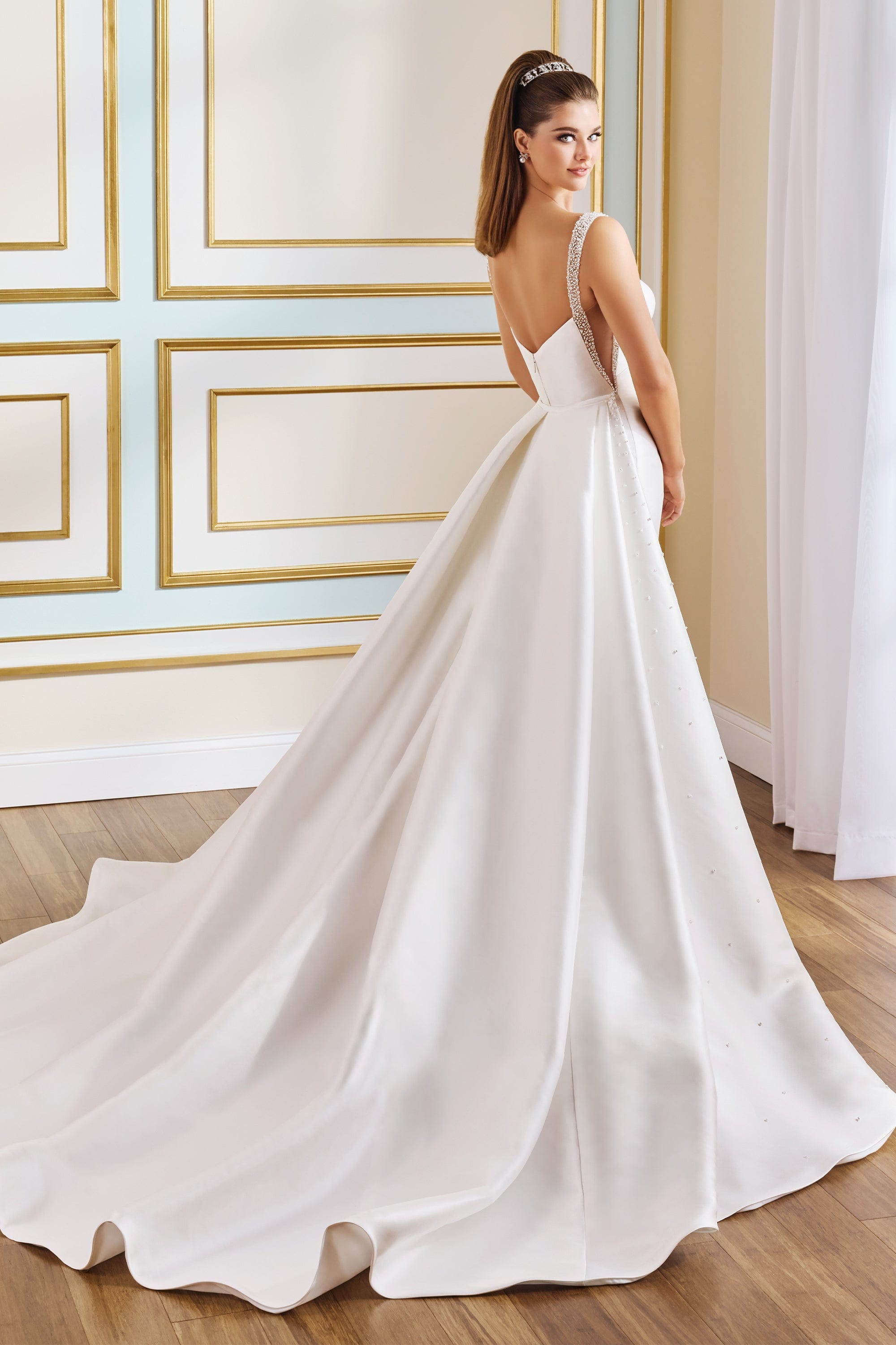 Martin Thornburg Wedding Dress Martin Thornburg: MT9105 - Calla