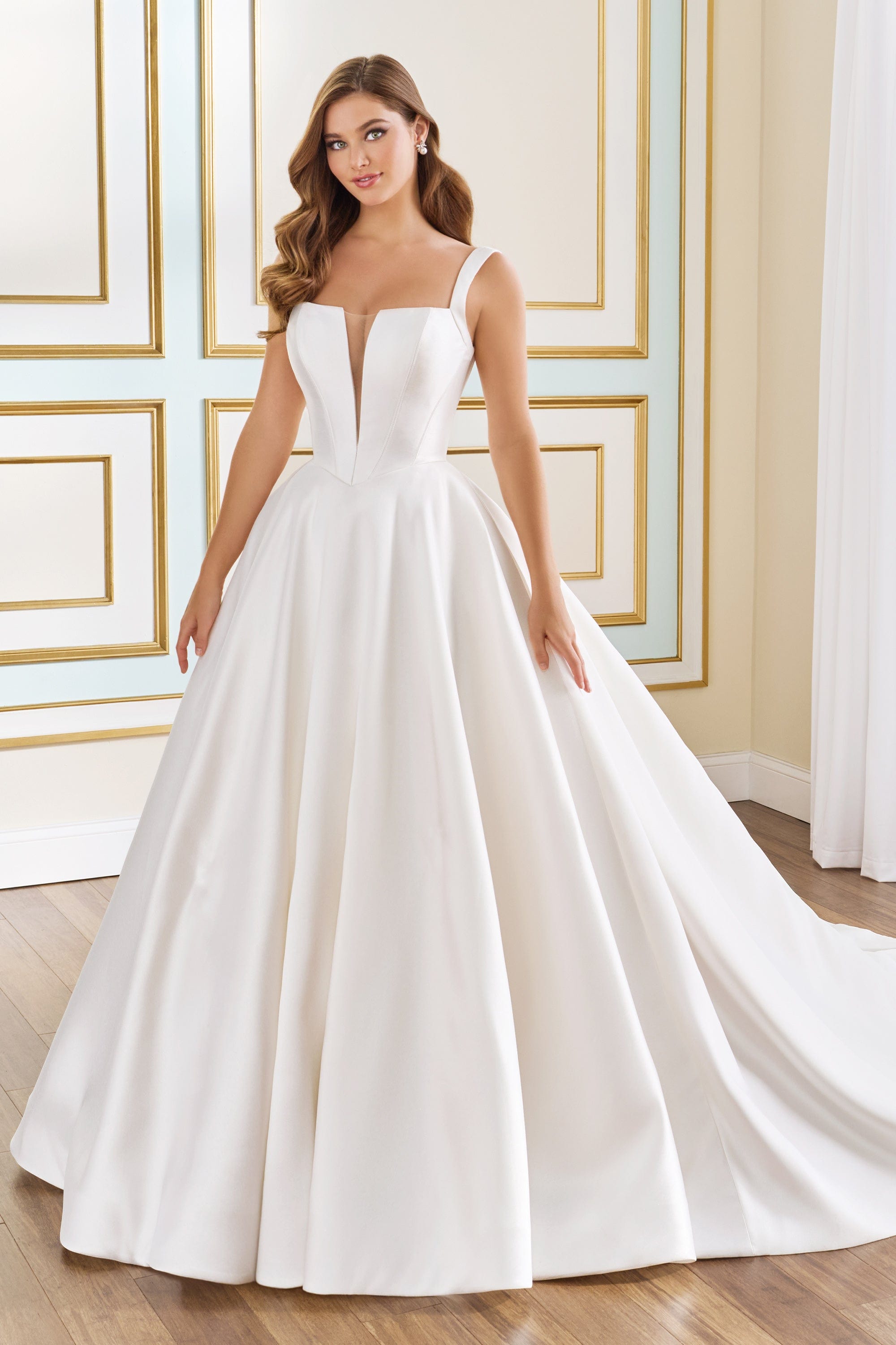 Martin Thornburg Wedding Dress 0 / Diamond White Martin Thornburg: MT9106MKD - Camellia