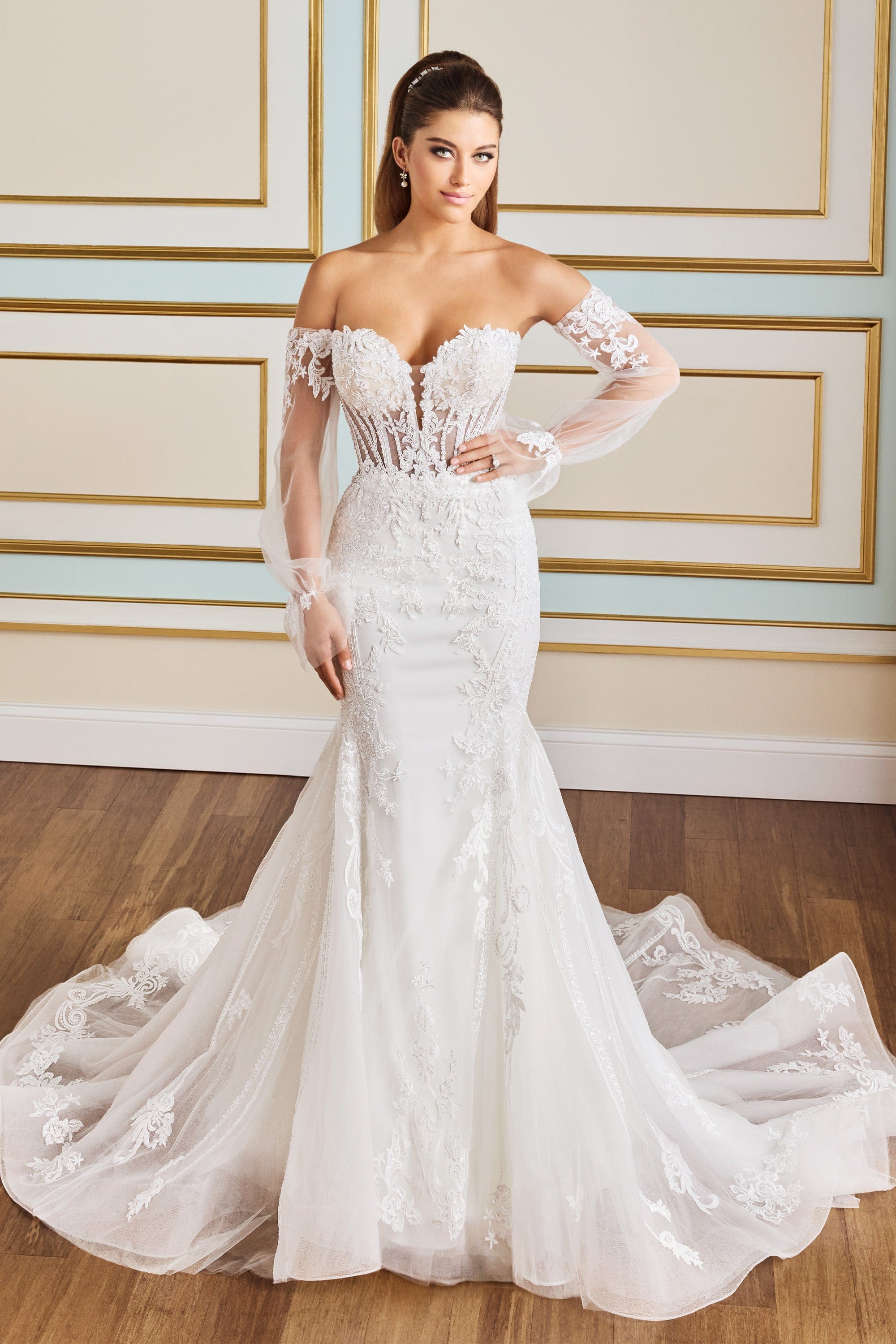 Martin Thornburg Wedding Dress 0 / Ivory Martin Thornburg: MT9108 - Flora