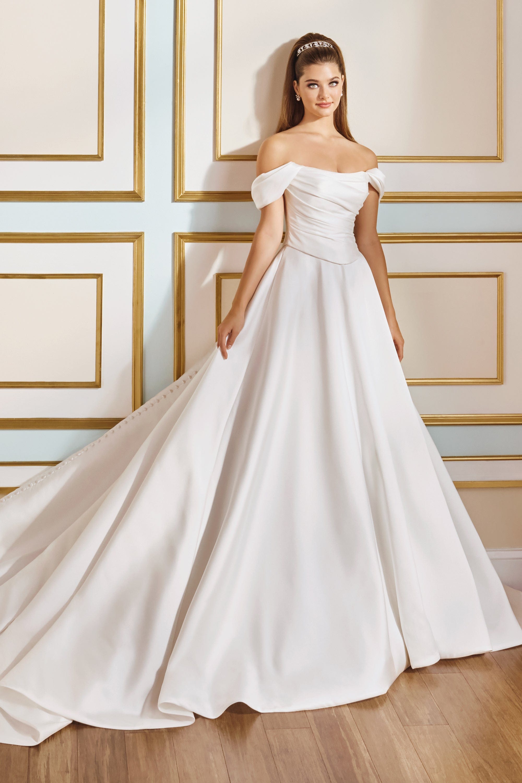 Martin Thornburg Wedding Dress 0 / Diamond White Martin Thornburg: MT9119 - Azalea