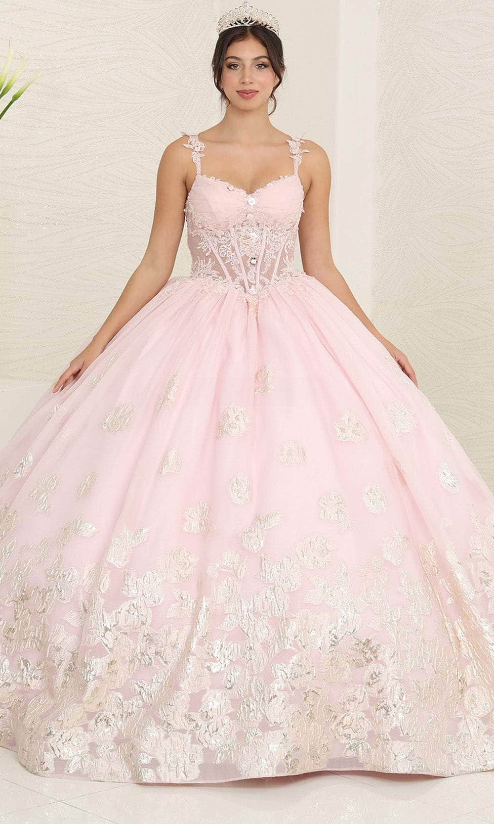 May Queen Quinceanera 4 / Blush May Queen: LK256