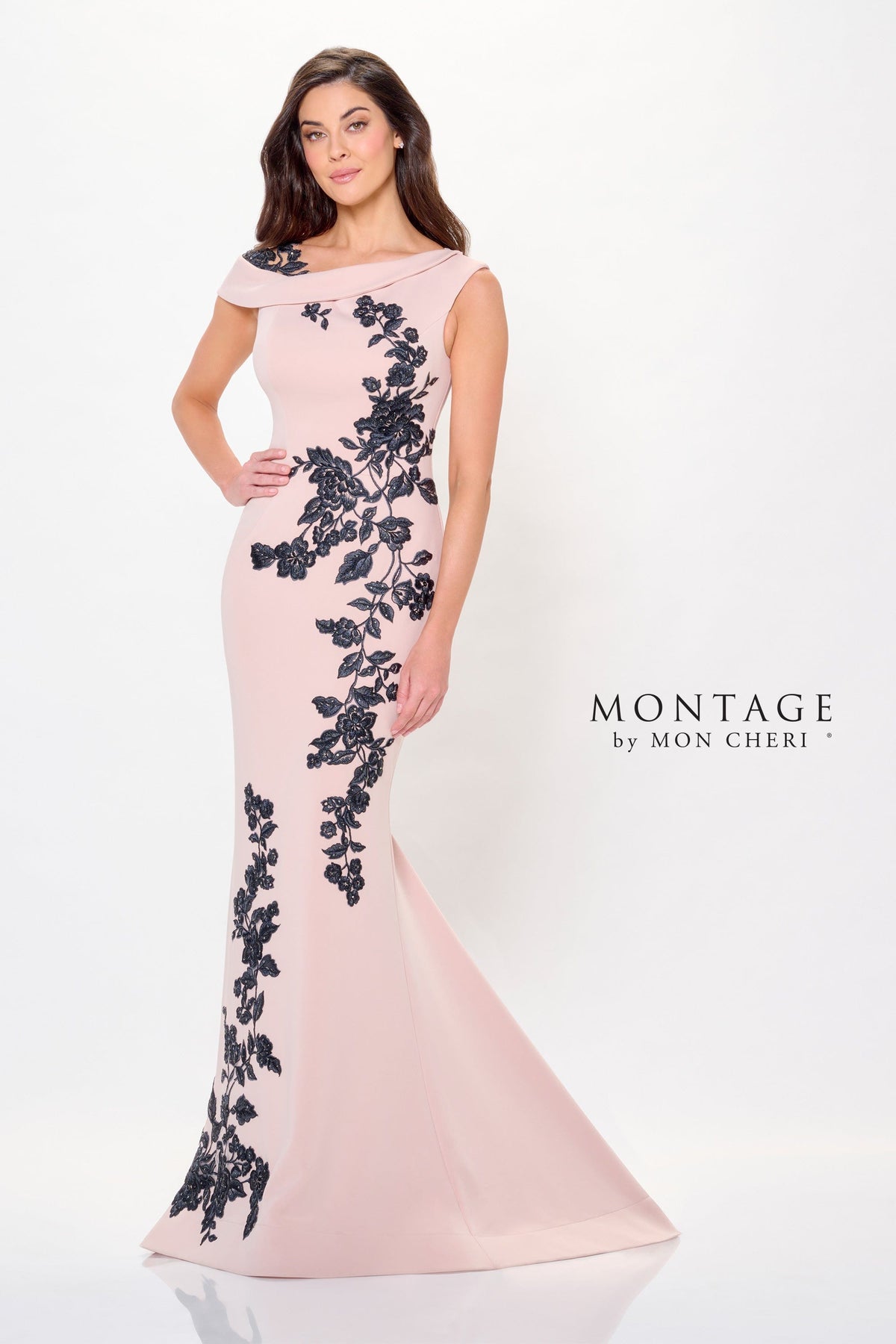 Montage Mother of the Bride Montage: M901