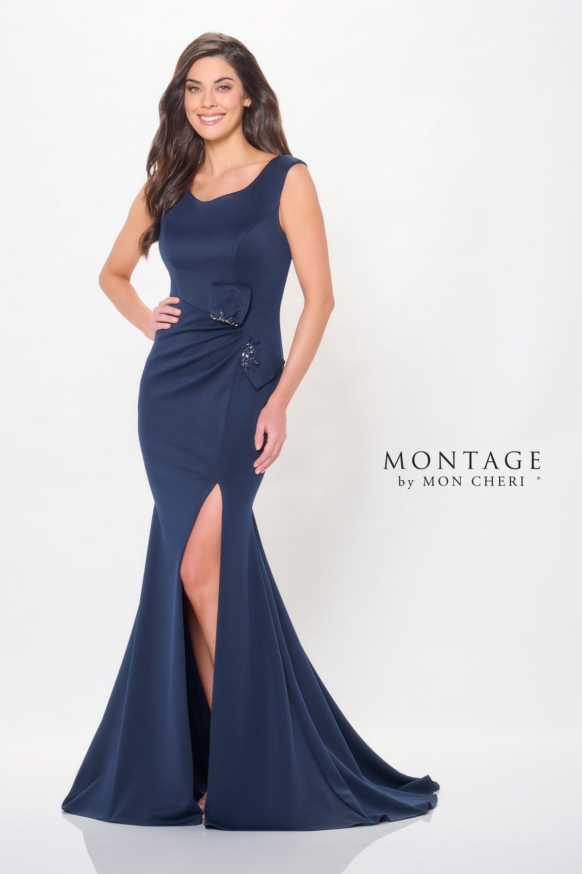 Montage Mother of the Bride 4 / Navy Blue Montage: M903