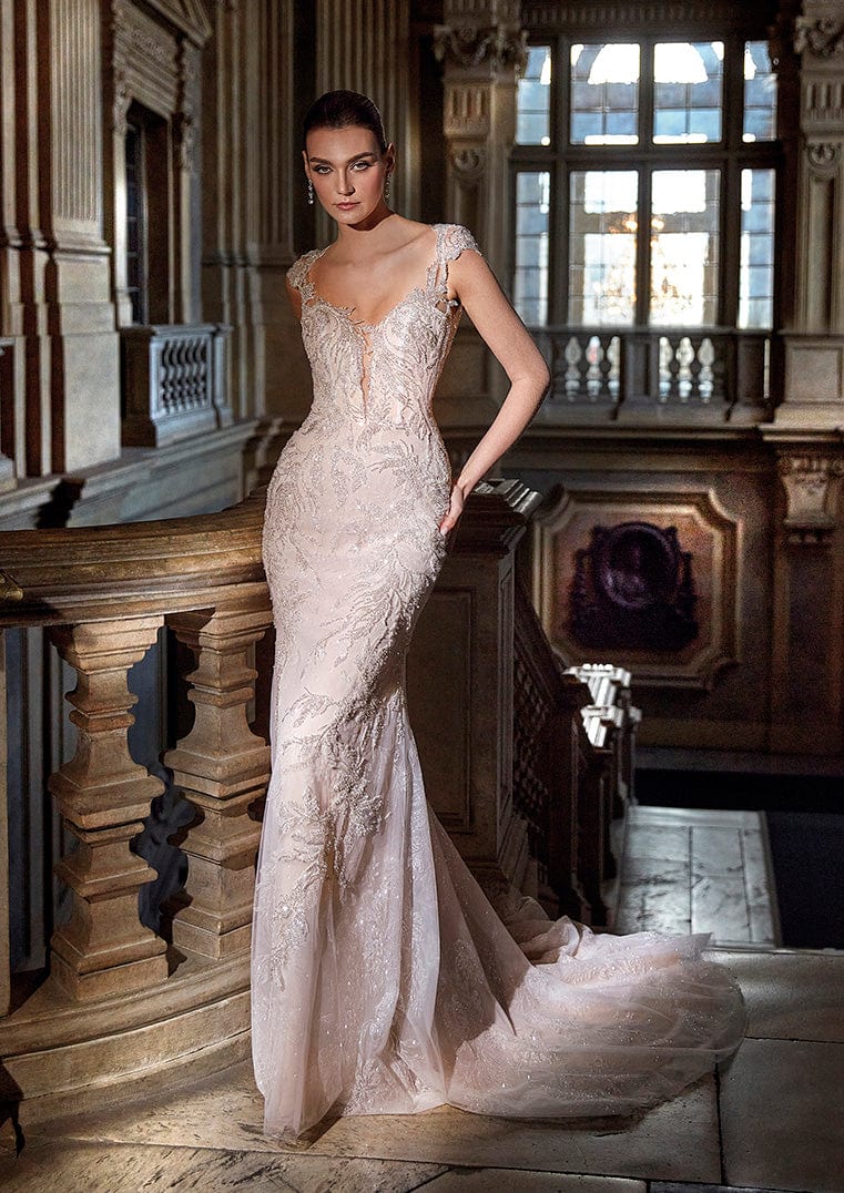 Pronovias Privee Wedding Dress Pronovias Privee: Blaze