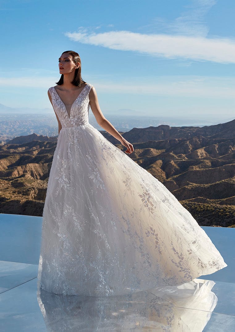 Pronovias Privee Wedding Dress Pronovias Privee: Ophira